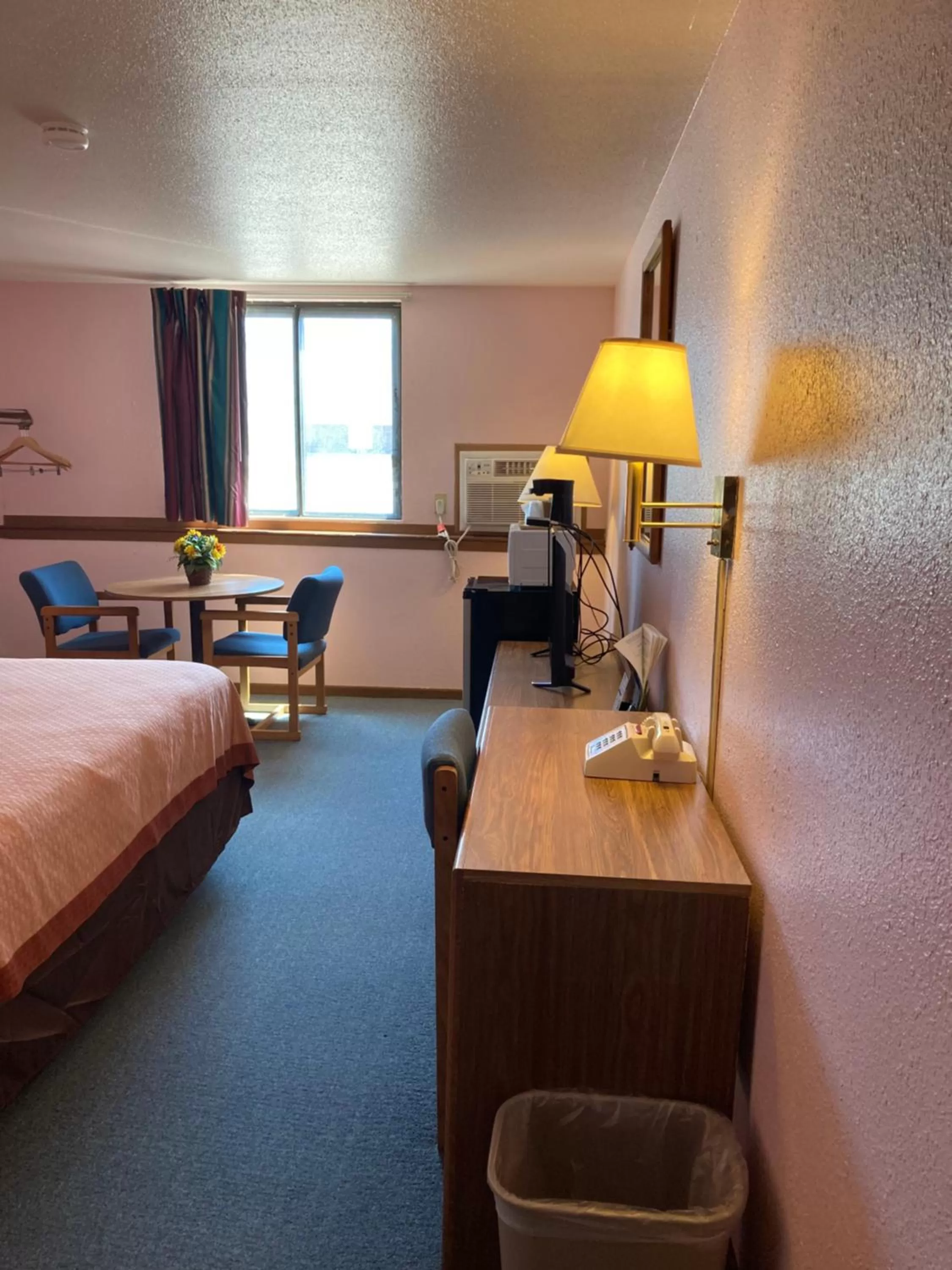 Bed in Executive Inn