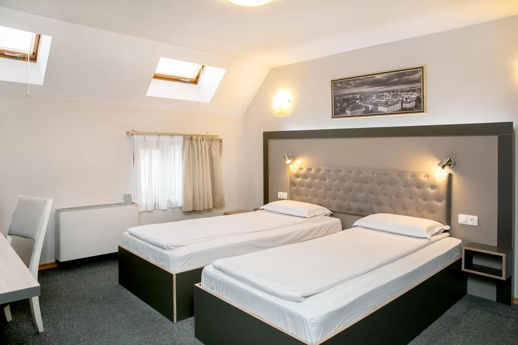 TV and multimedia, Bed in Hotel Niky