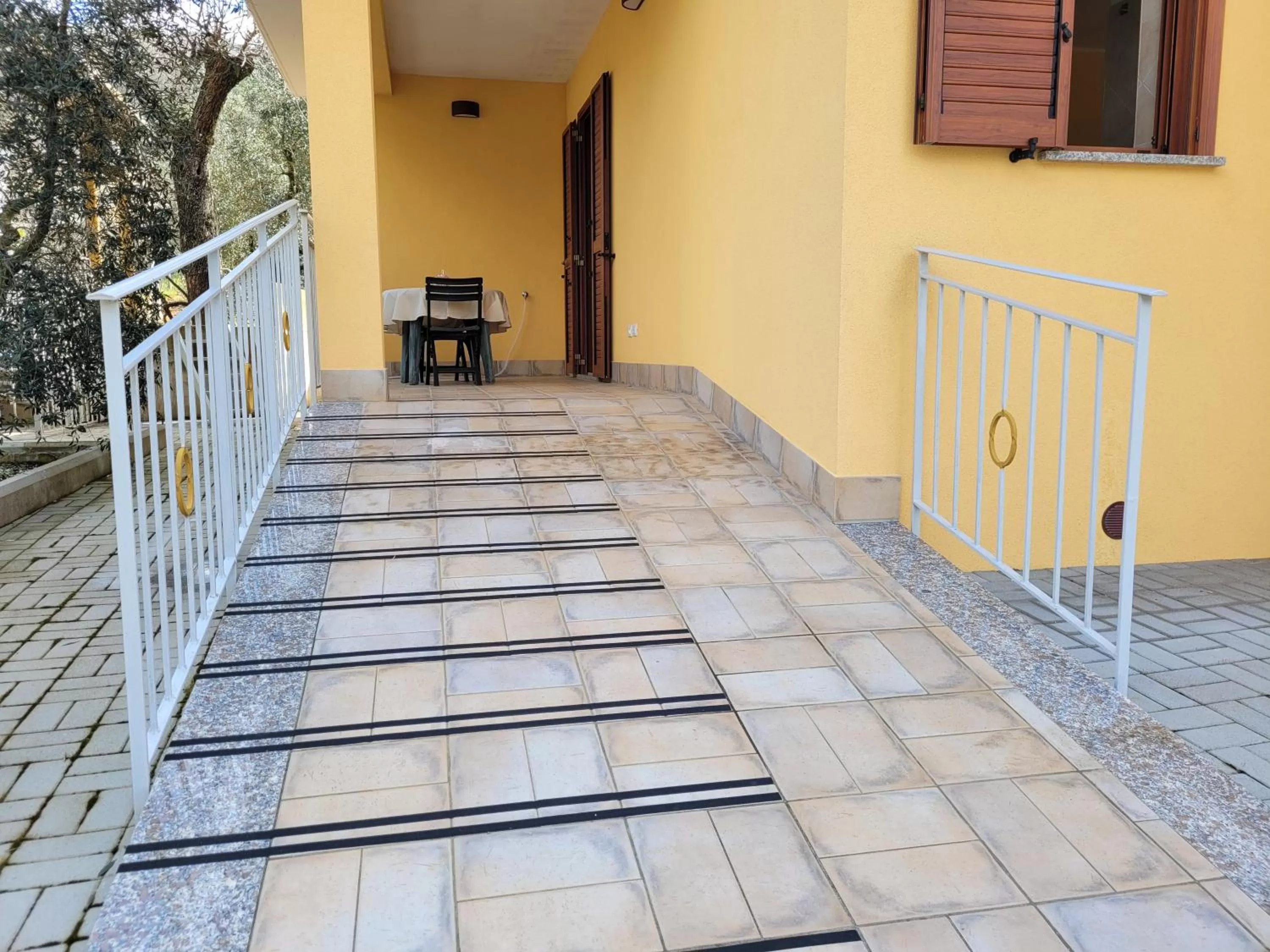 Alloggio turistico Magnifico Alessandro Valle Bernardo 04025 Lenola nei pressi di Fondi LT