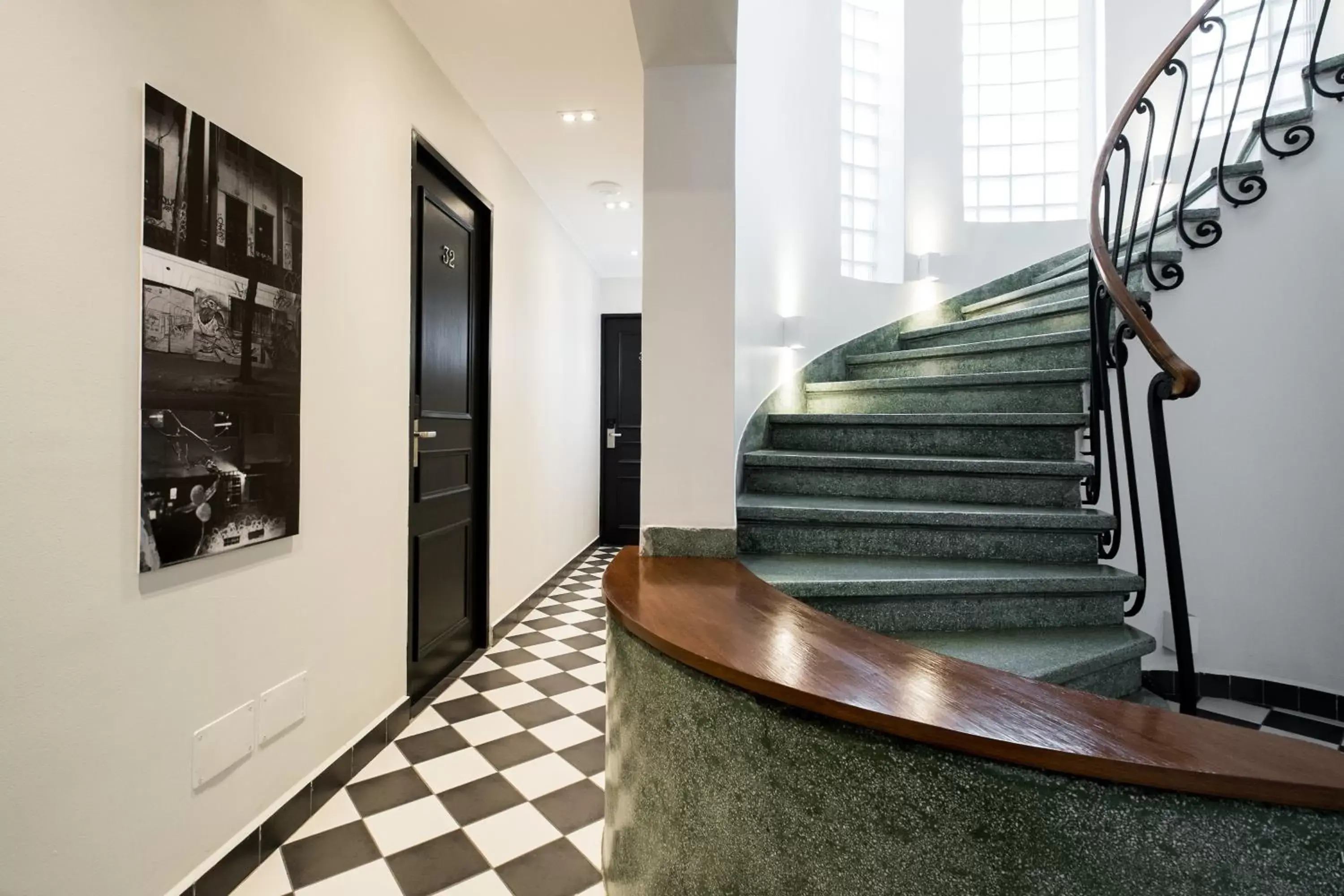 Lobby or reception in Apart Hotel B Lobby or reception in Apart Hotel B