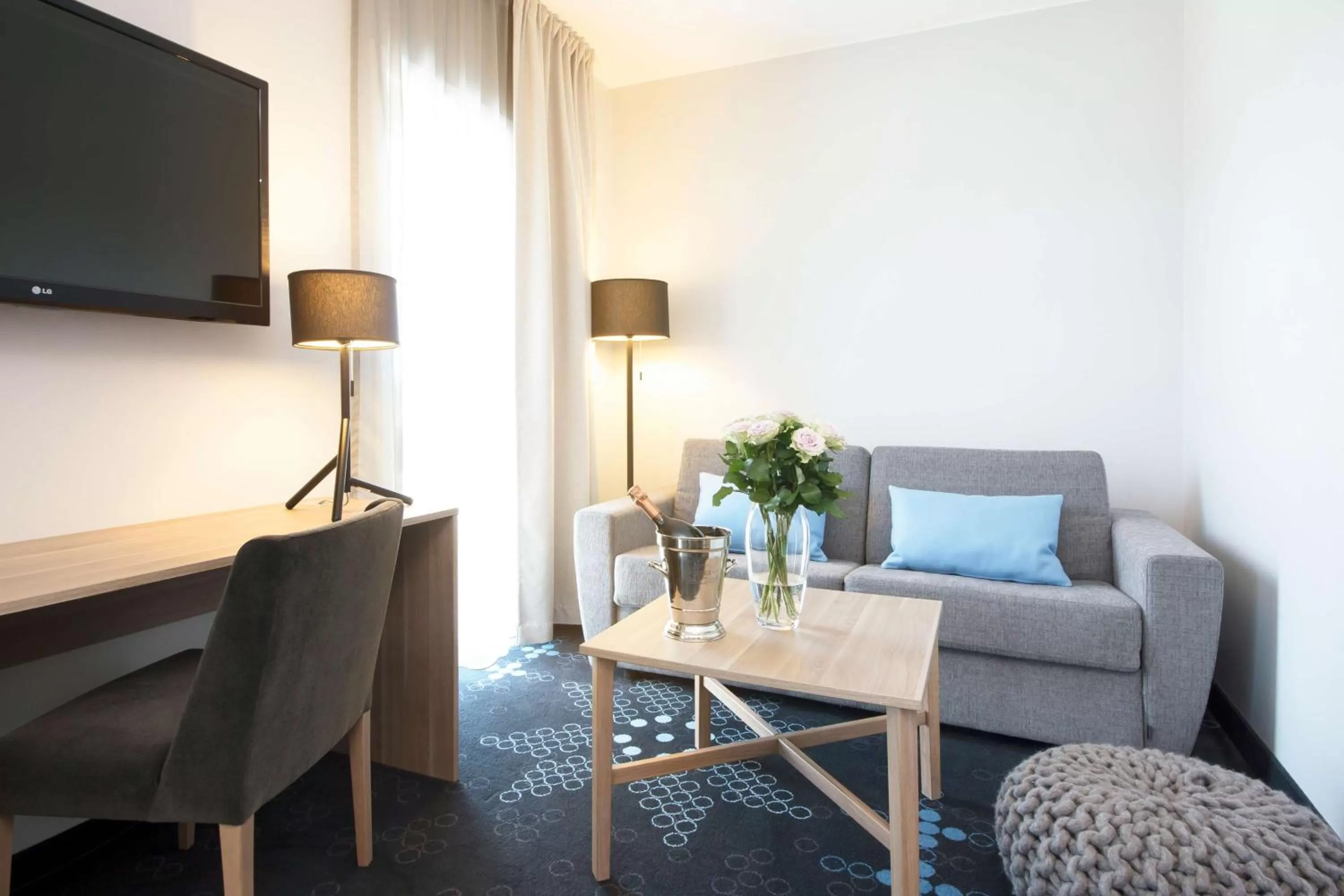 Photo of the whole room in Thon Partner Elgstua Hotel