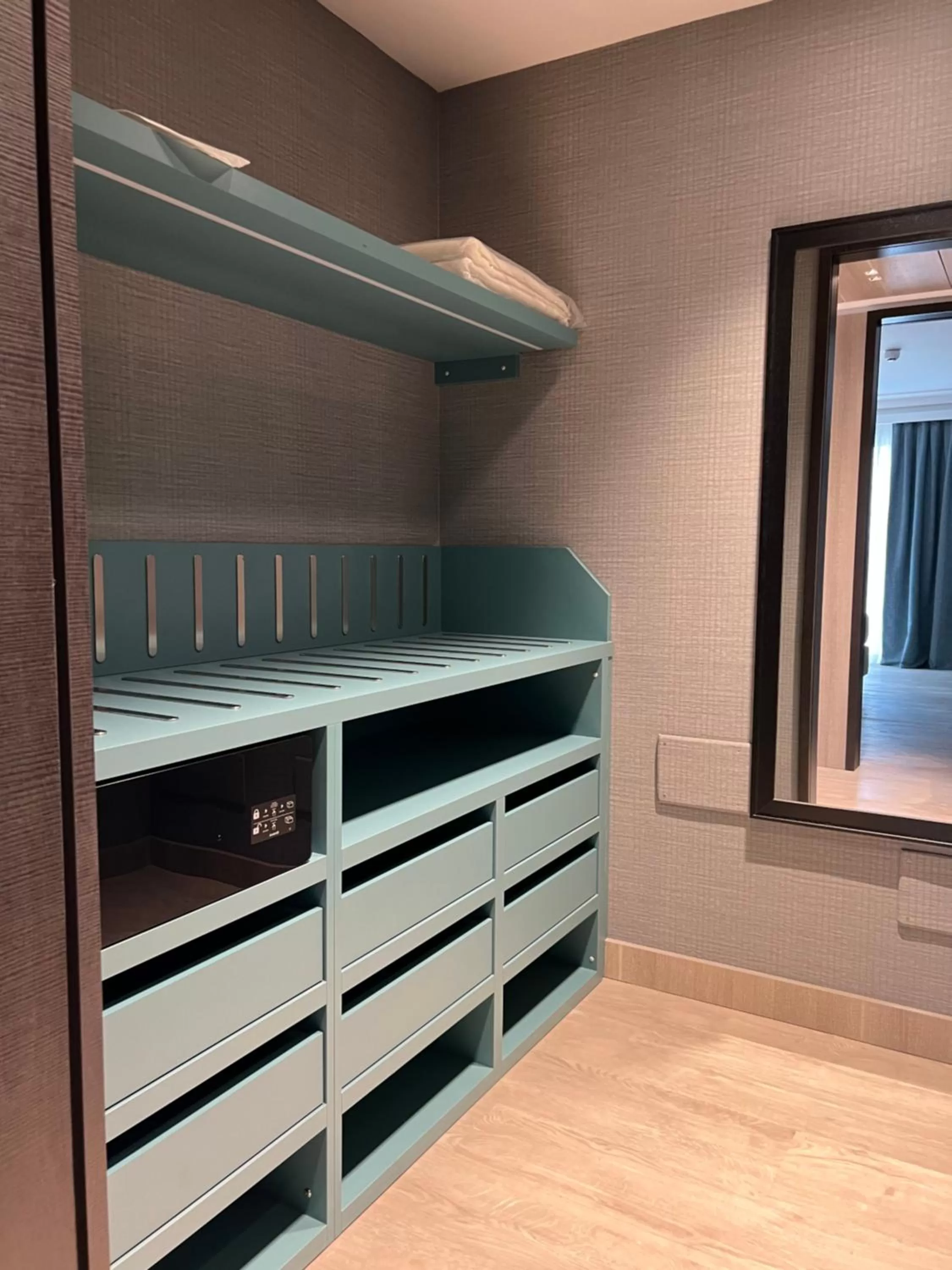 safe, Bed in Ceccarini 9 home suite home