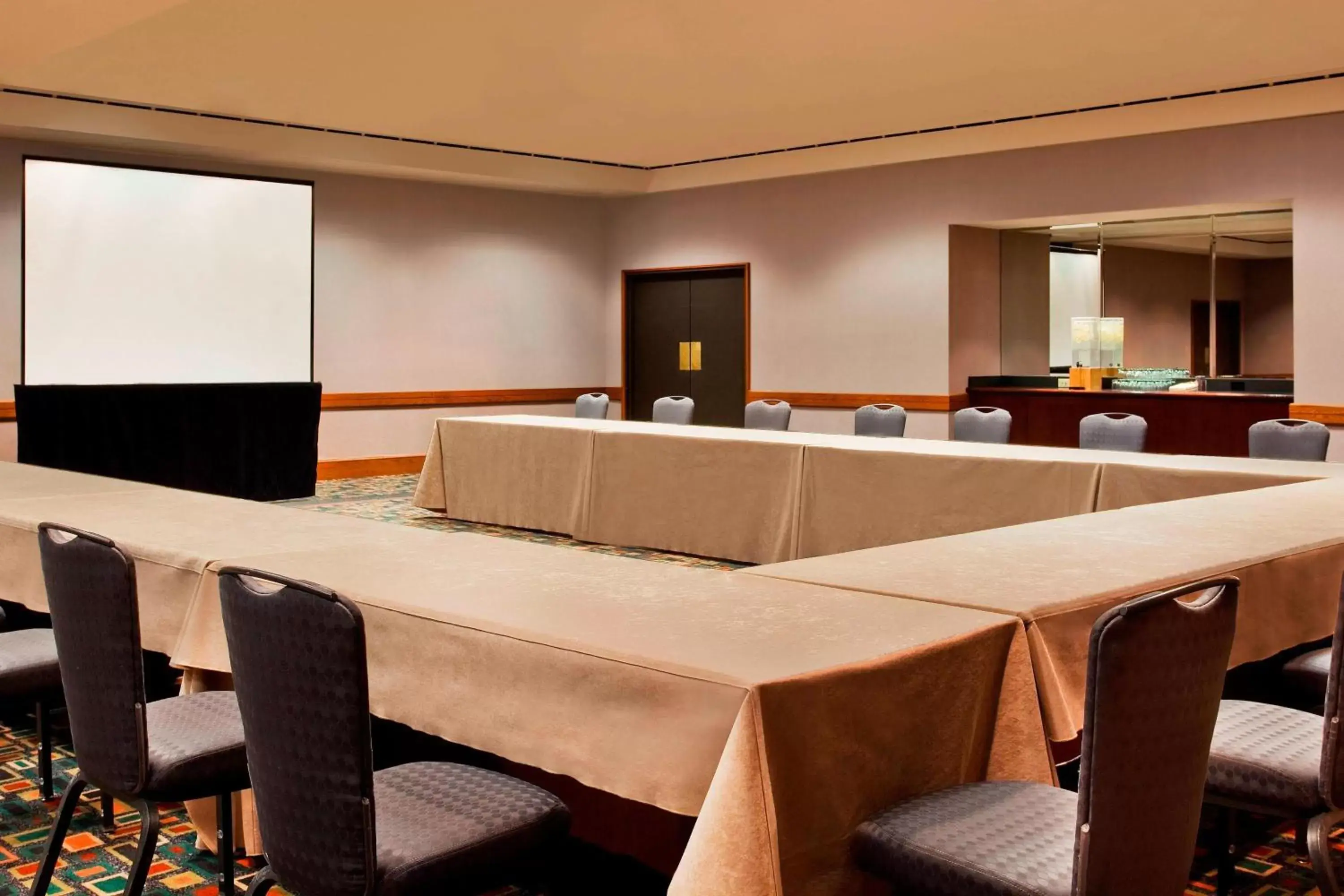 Meeting/conference room, Business Area/Conference Room in Sheraton Kansas City Hotel at Crown Center