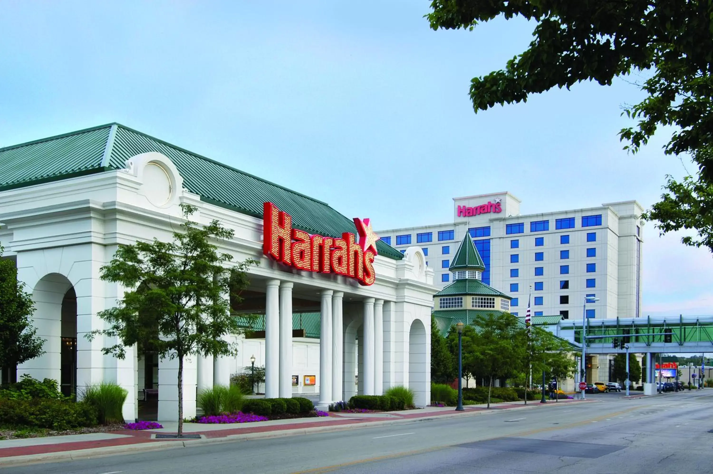 Property building, Facade/Entrance in Harrah's Joliet Casino Hotel