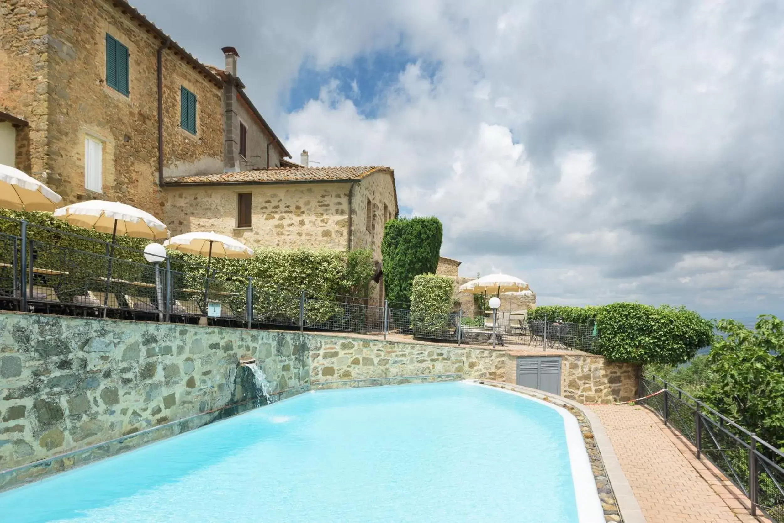 Pool view, Swimming Pool in Hotel Dei Capitani