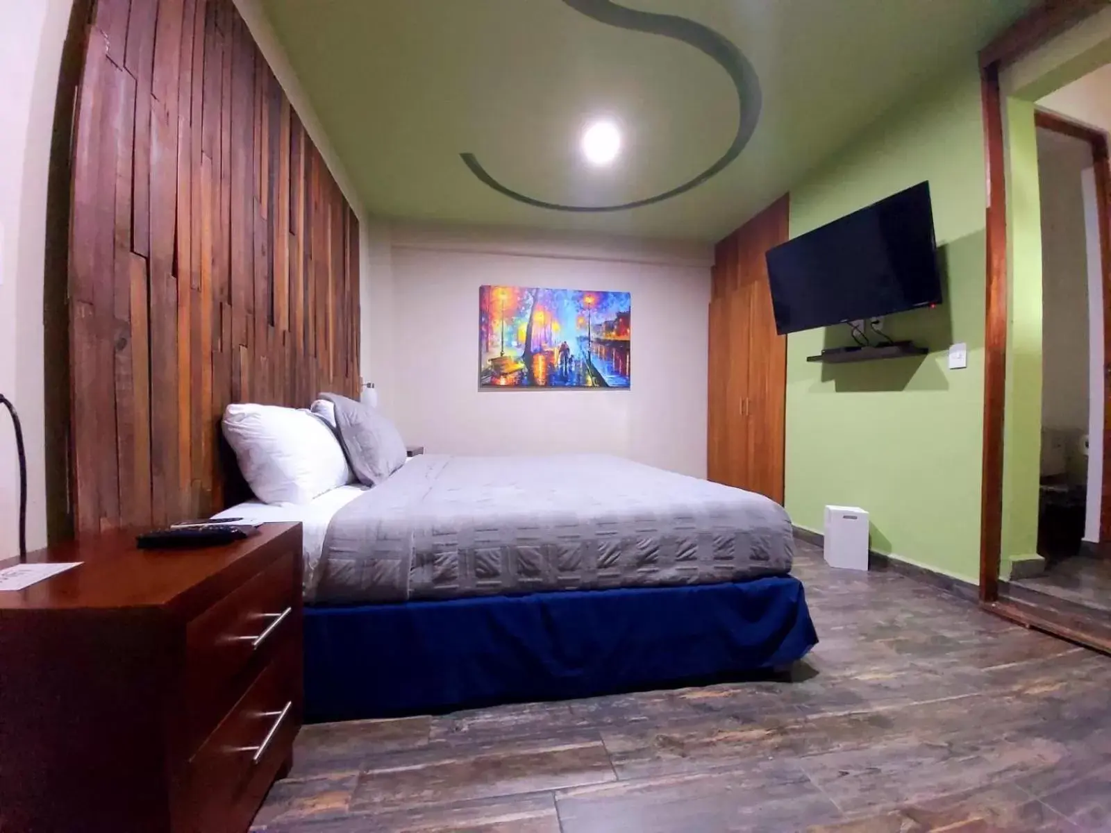 Photo of the whole room, Bed in Independencia Dos 7 Hotel Boutique