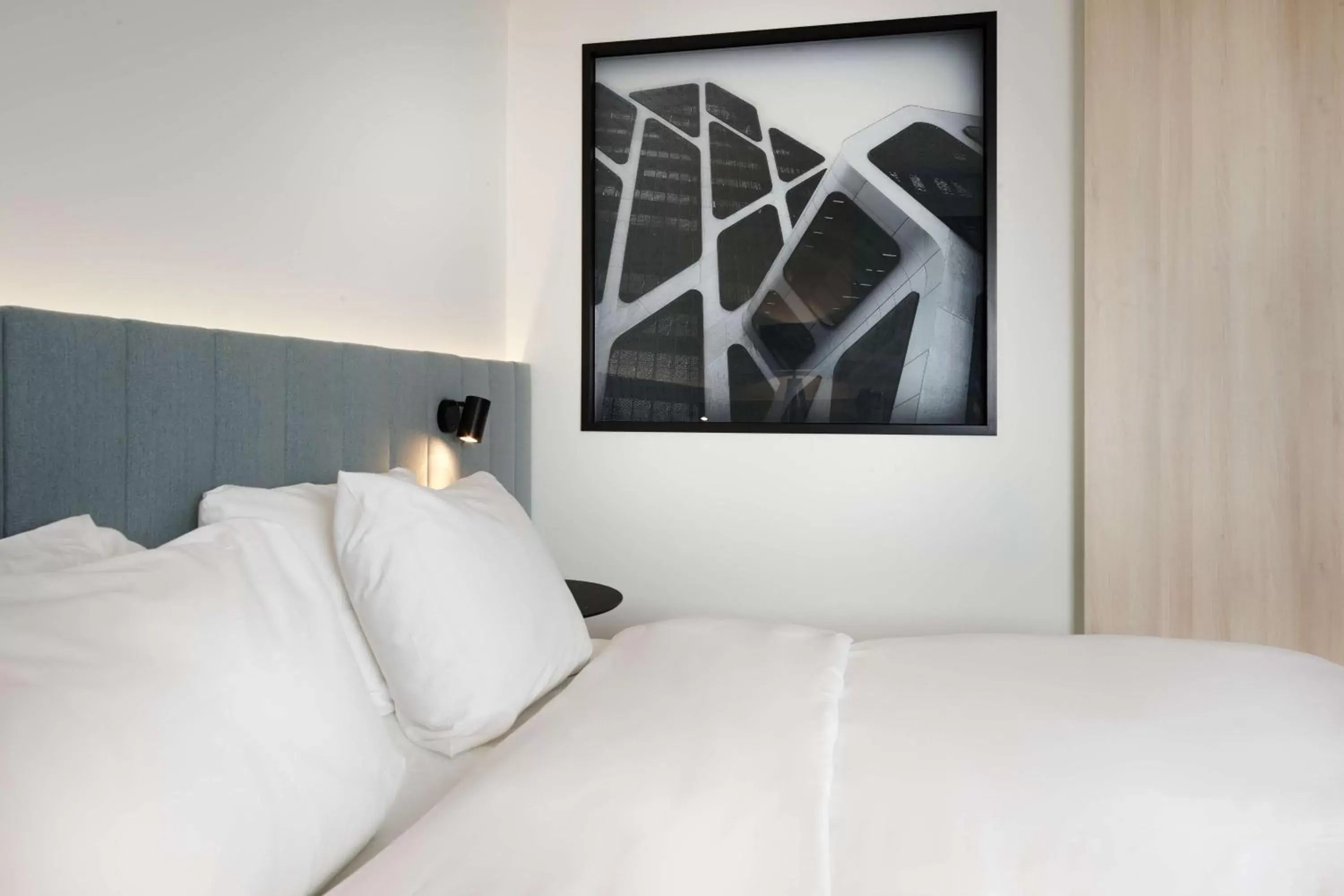 Bedroom, Bed in Radisson Blu Hotel, Hasselt