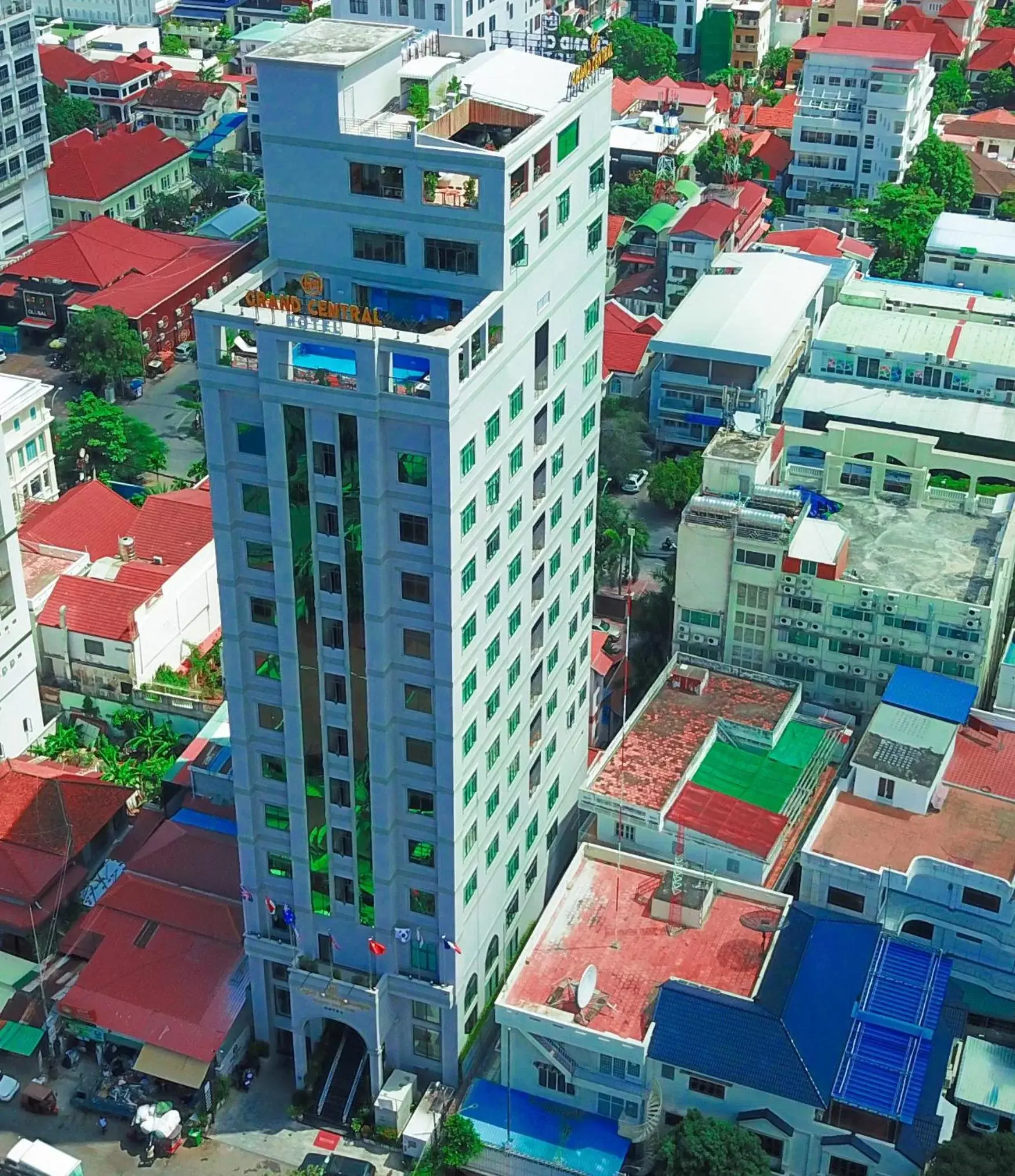 Property building, Bird's-eye View in HM Grand Central Hotel