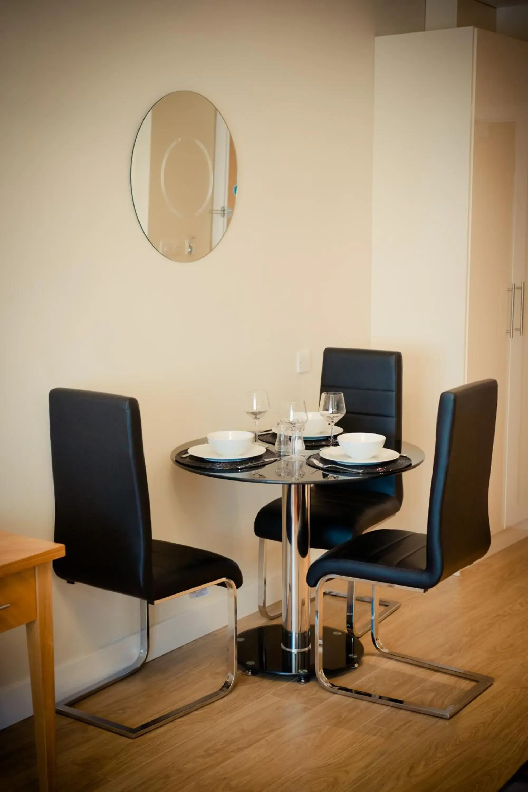 Dining Area in Aspect Hotel Park West