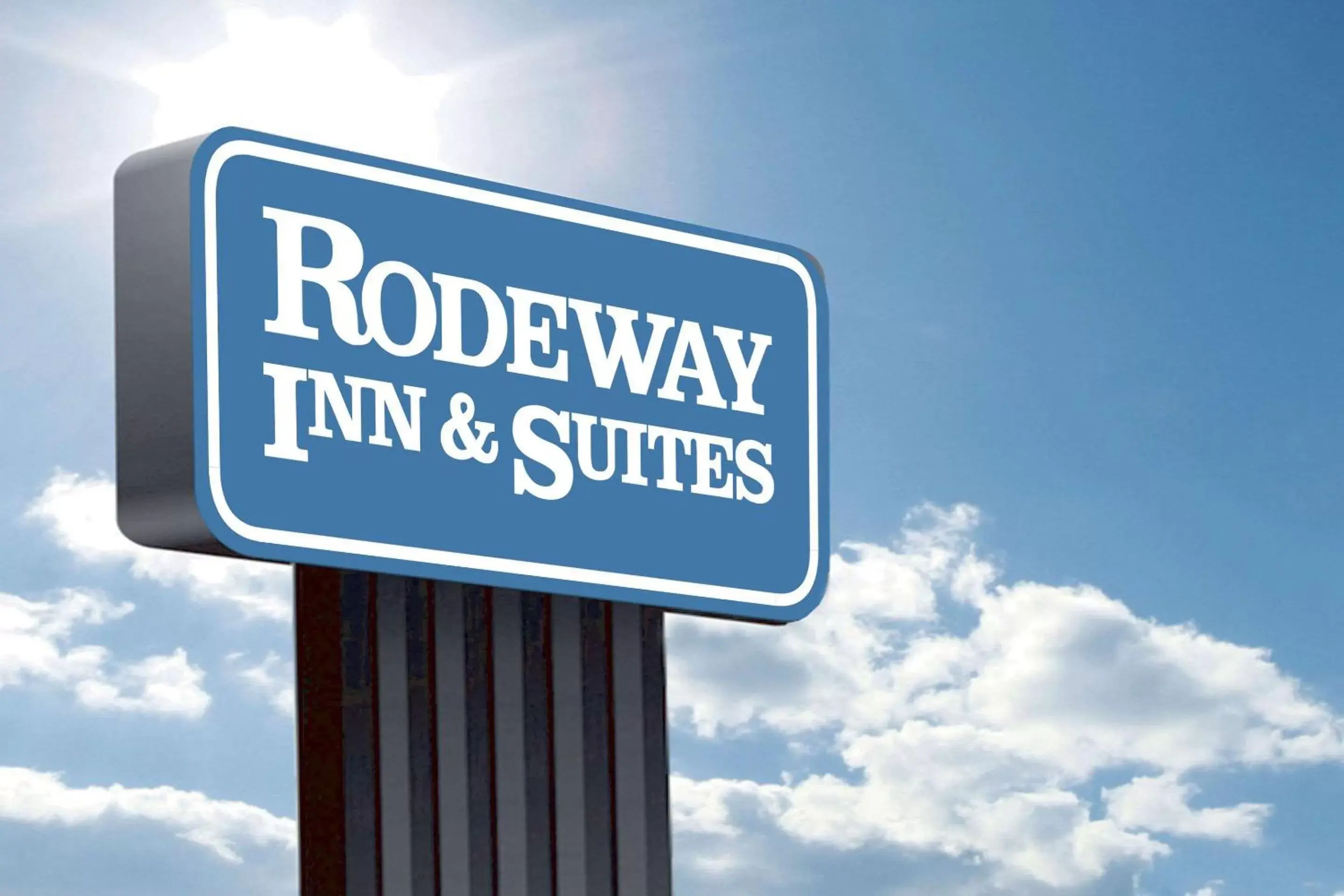 Property building in Rodeway Inn & Suites