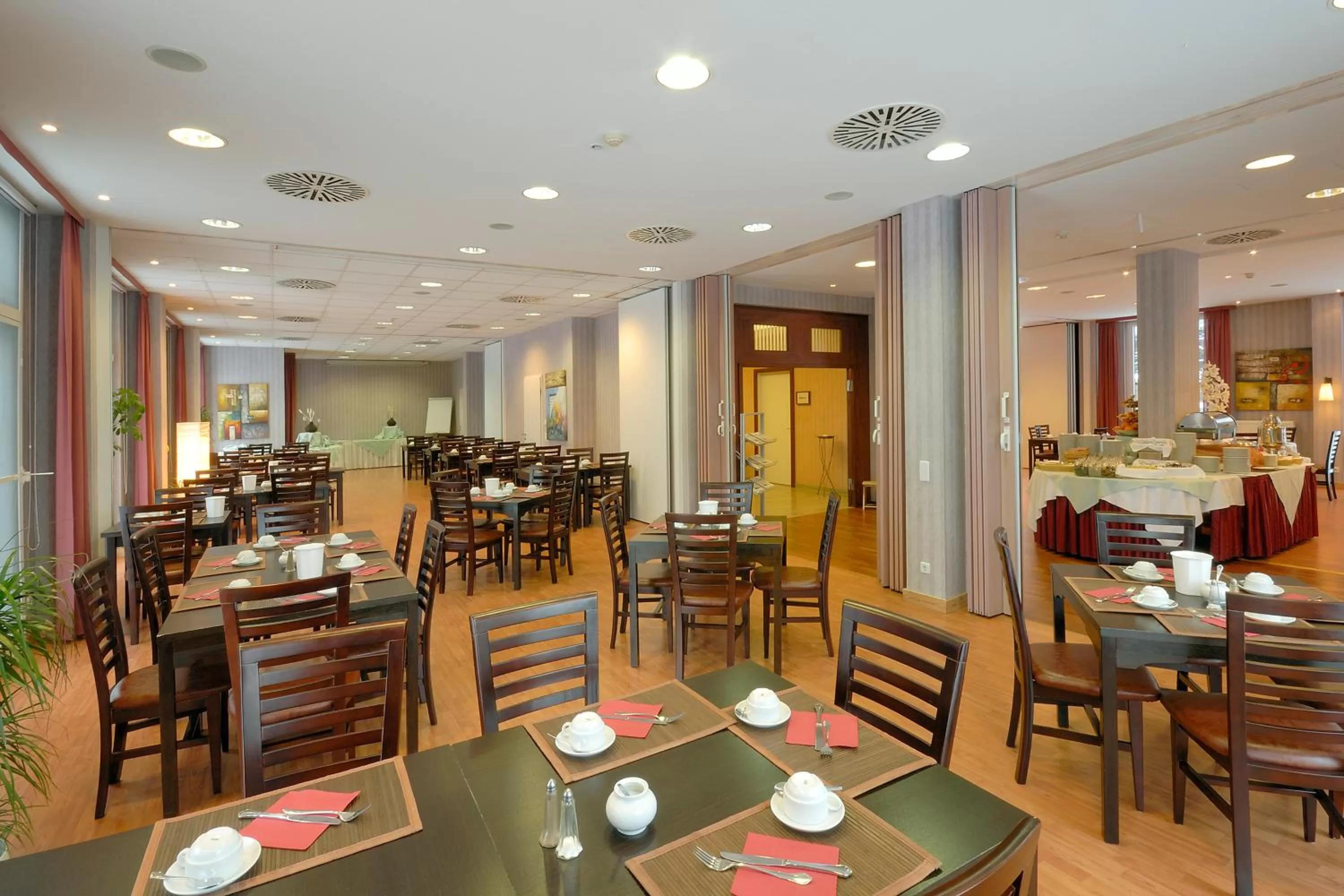 Restaurant/places to eat in Hotel am Schloß Köpenick by Golden Tulip