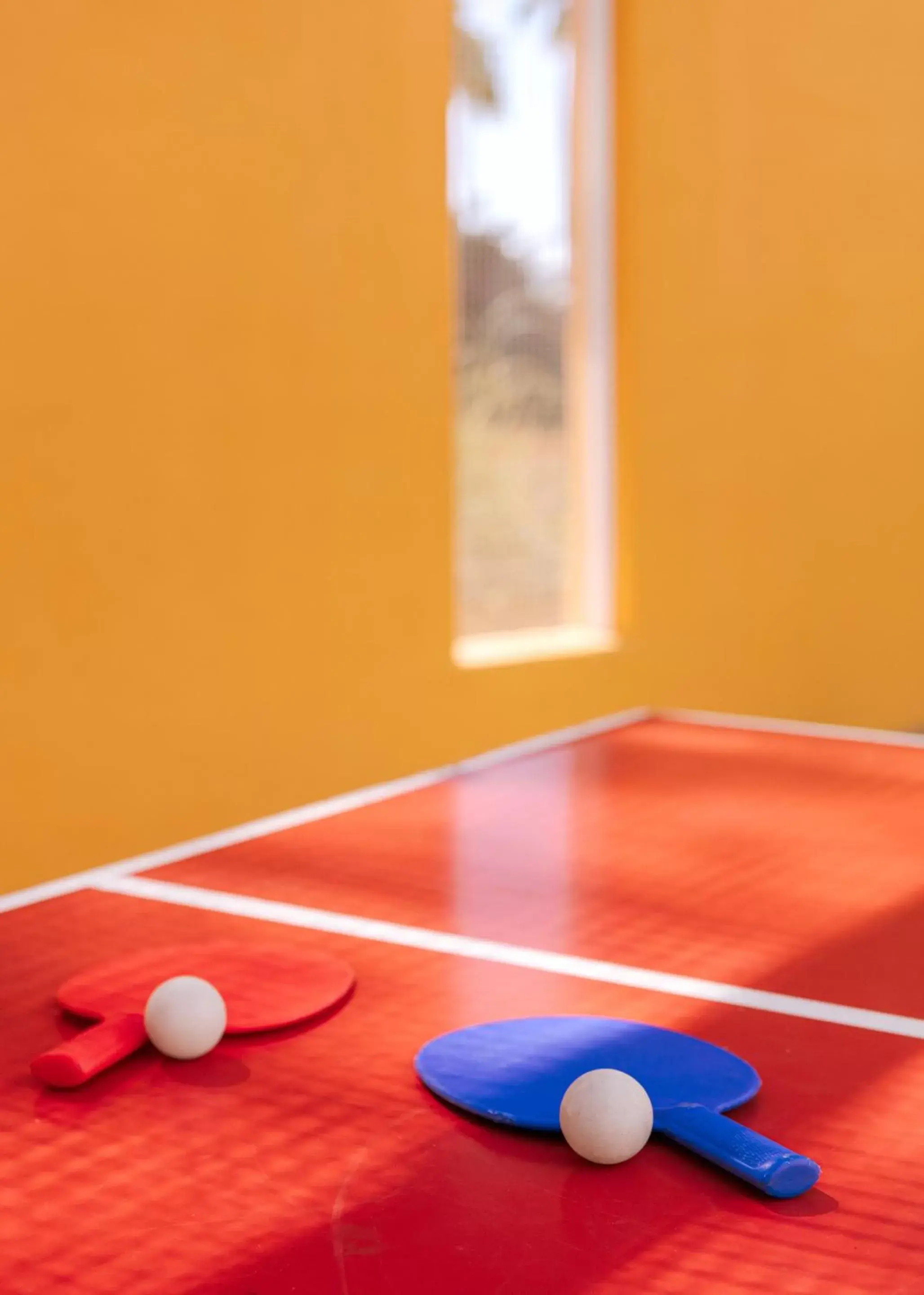 Table Tennis in Sonder The Monarch