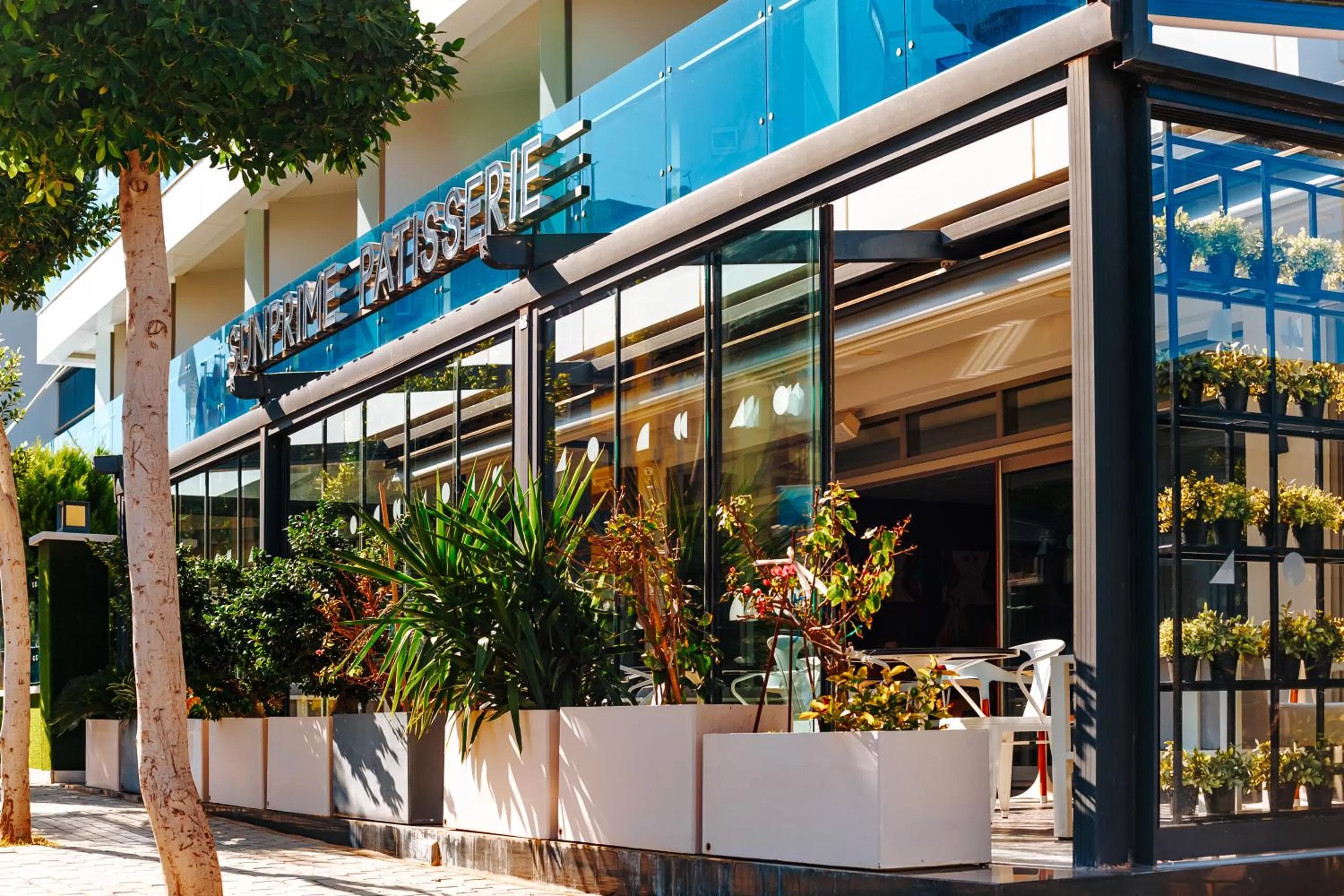 Seating area in Sunprime C-Lounge - Adult Only