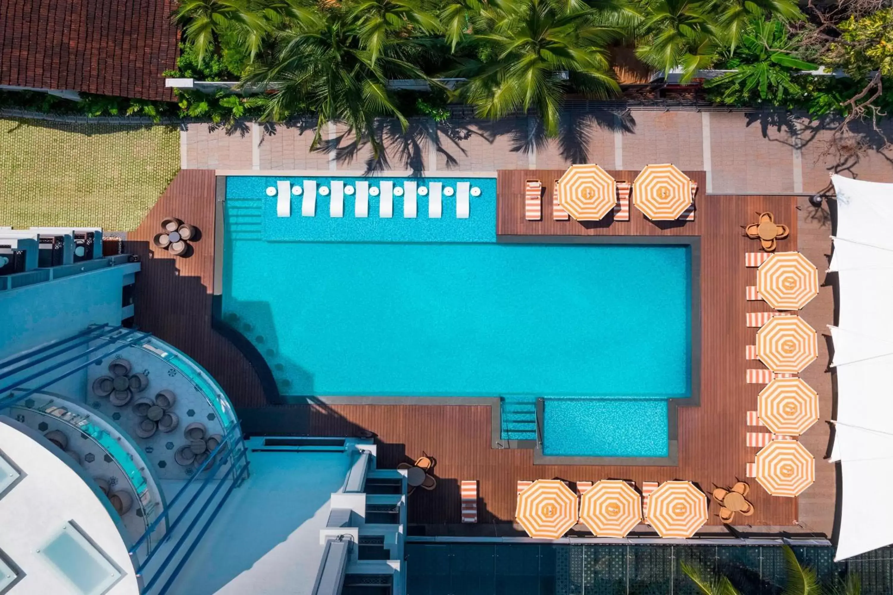 Swimming pool, Pool View in Le Meridien Goa, Calangute