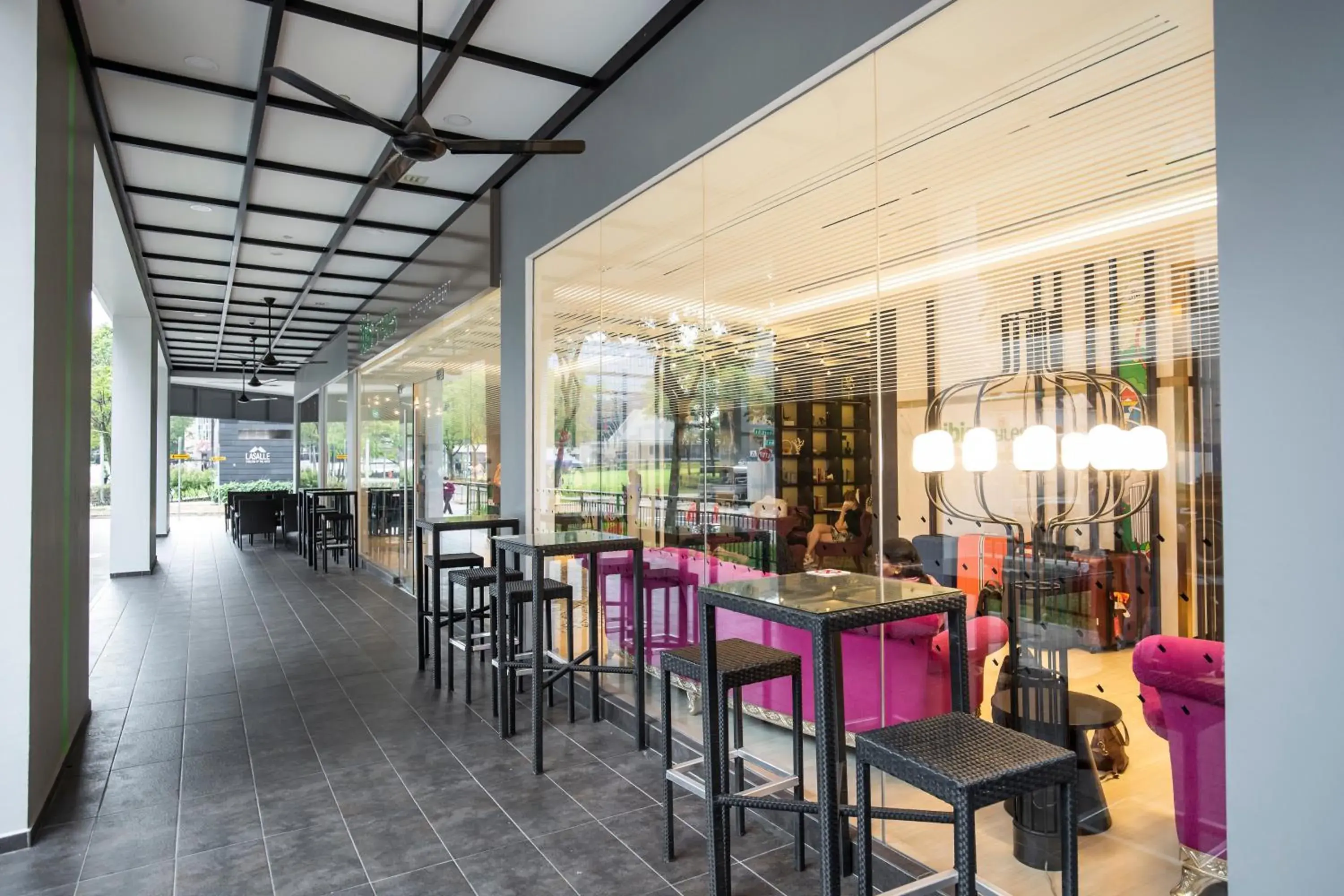 Lobby or reception in ibis Styles Singapore Albert Lobby or reception in ibis Styles Singapore Albert