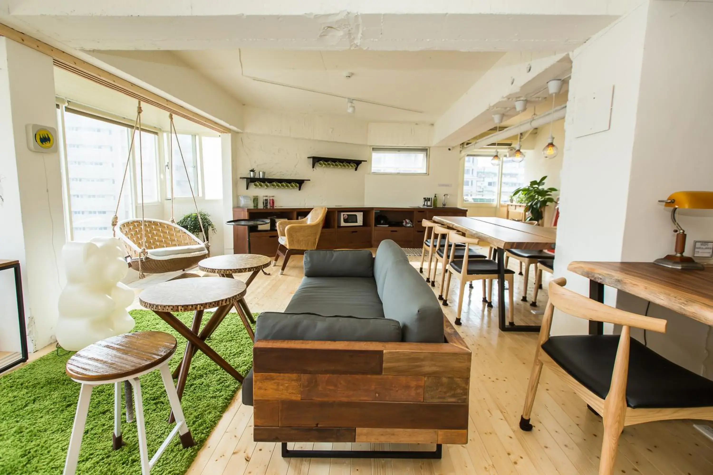 Communal lounge/ TV room, Restaurant/Places to Eat in Mr Lobster's Secret Den Design Hostel