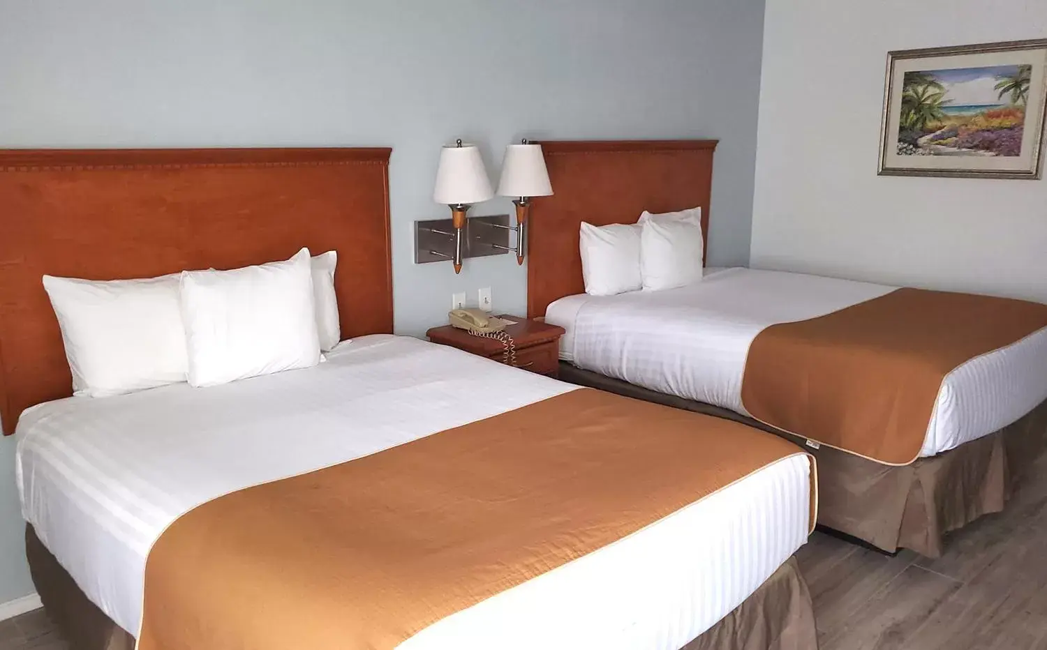 Bed in Coratel Inn & Suites by Jasper New Braunfels IH-35 EXT 189