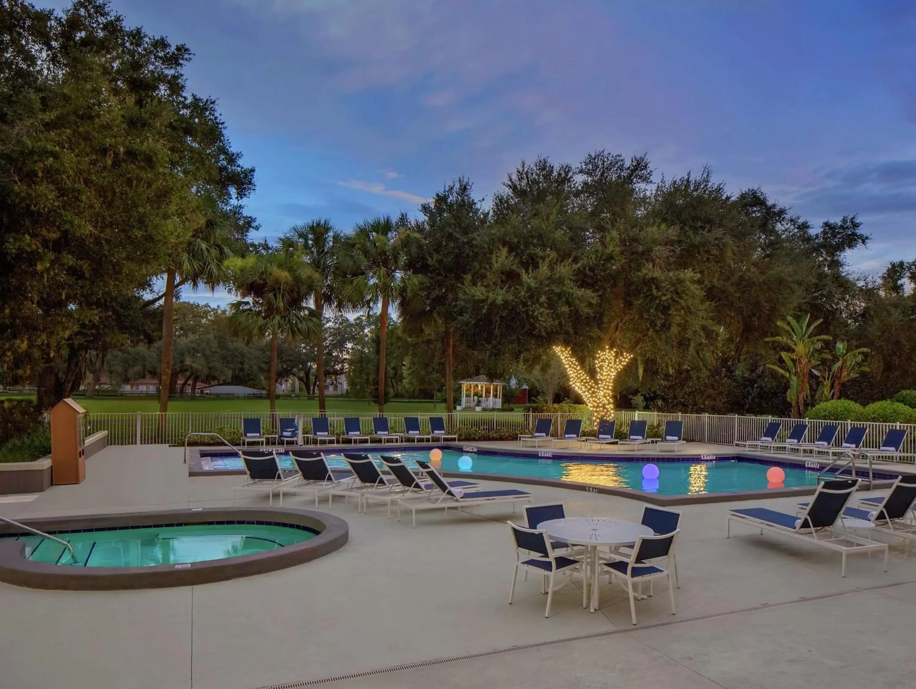 Pool view, Swimming Pool in Hilton Ocala