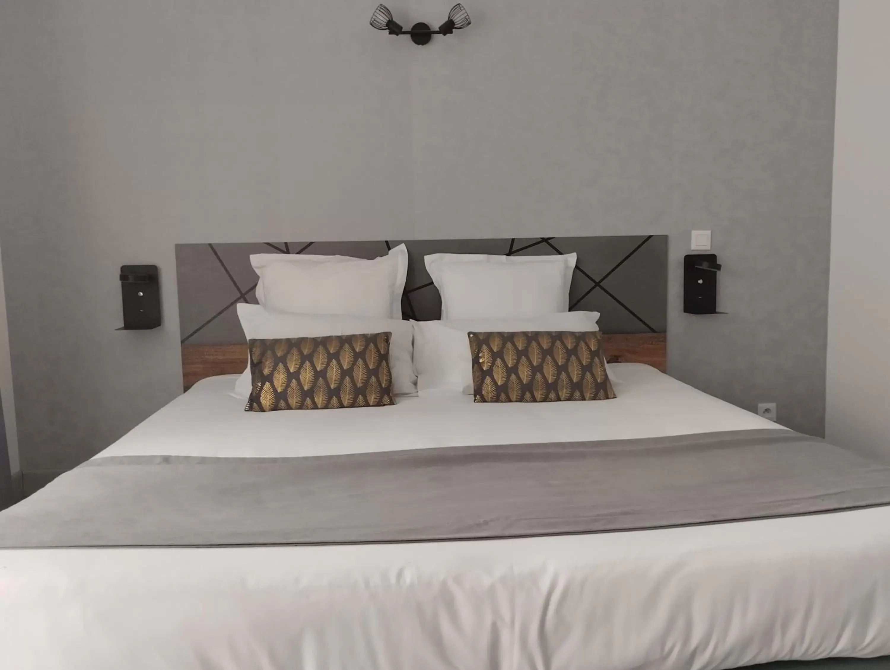 Bed in Hotel Le Vanséen