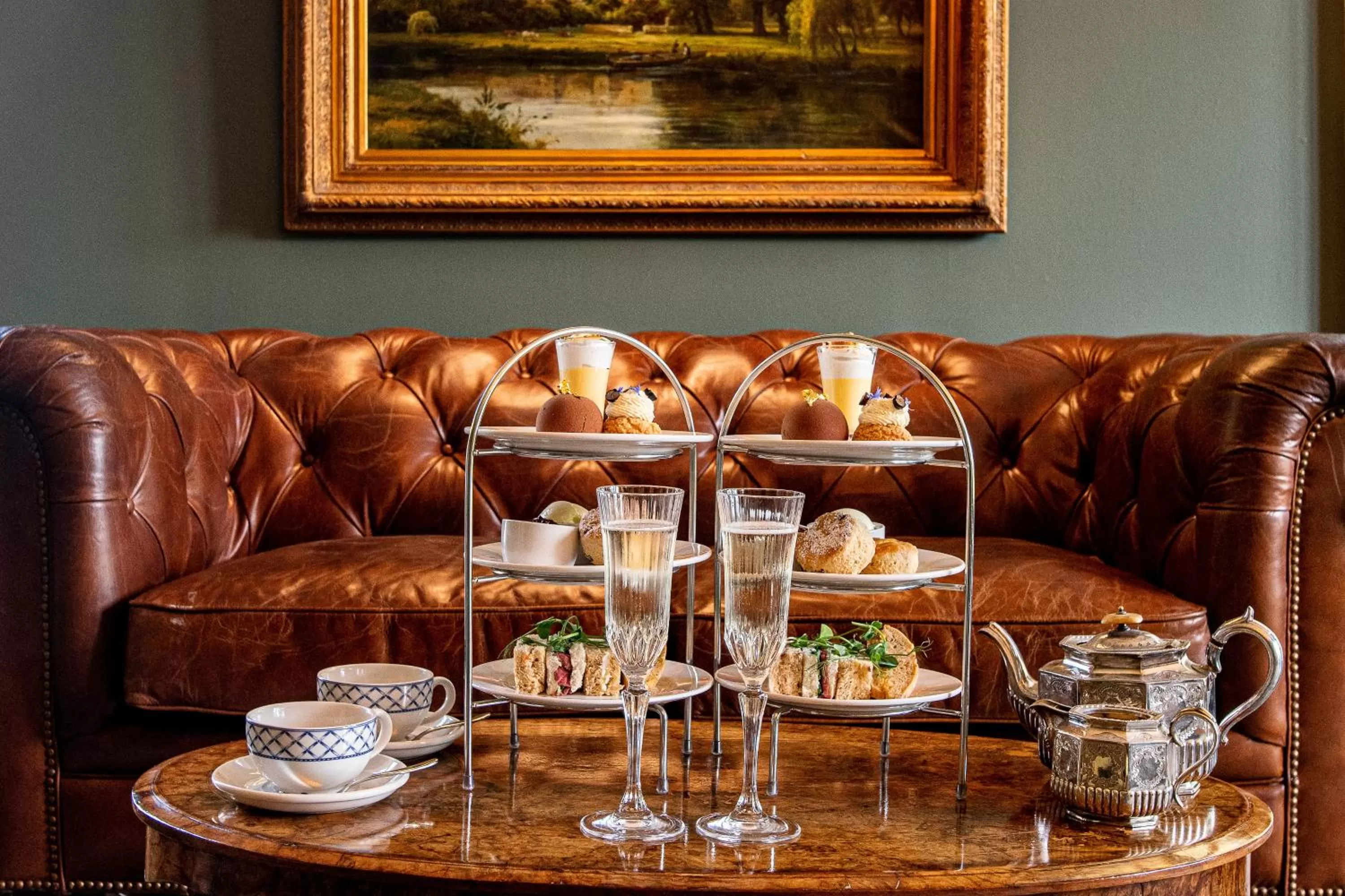 Living room in Melville Castle Hotel