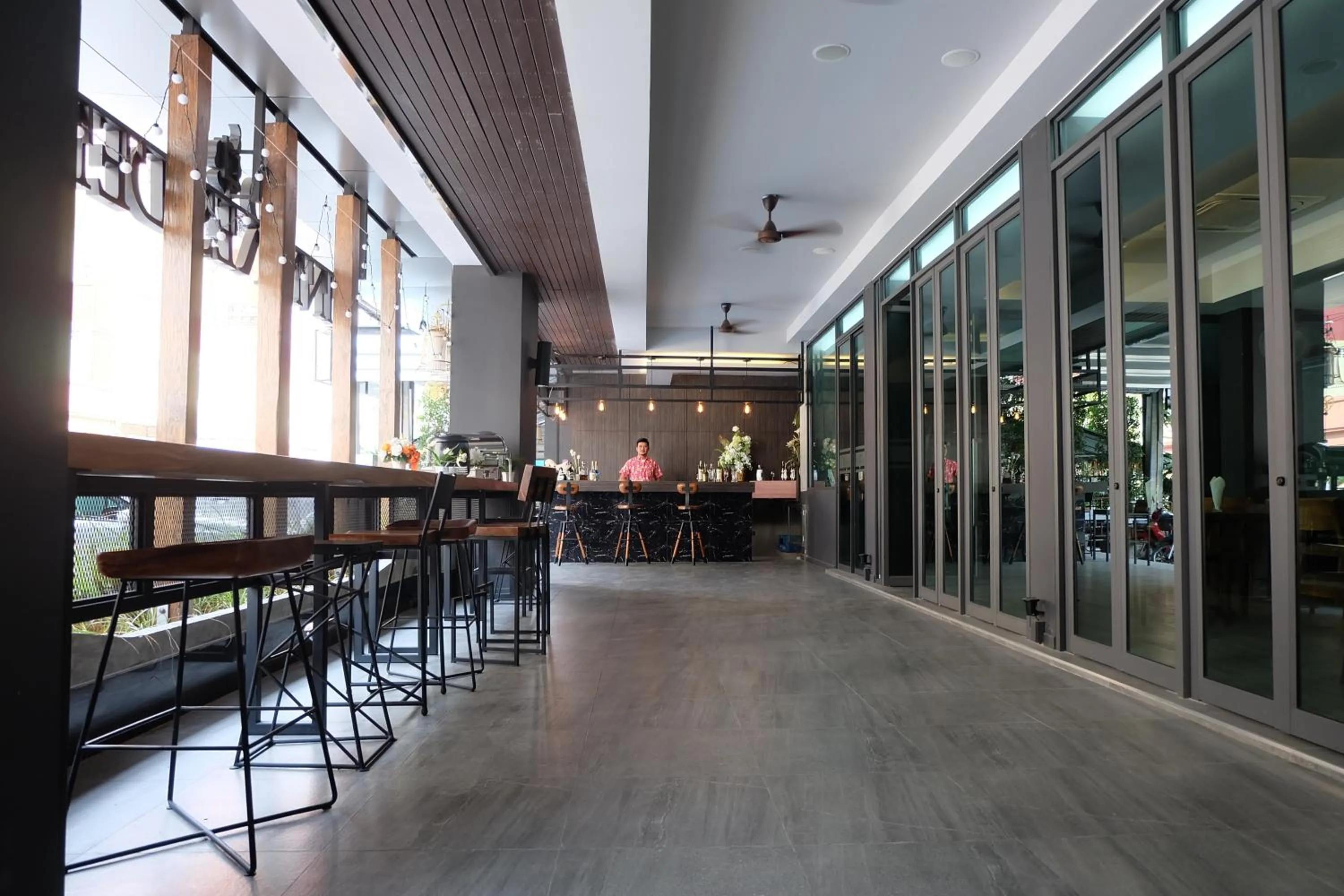 Lounge or bar in Inn Residence Serviced Suites - SHA Extra Plus