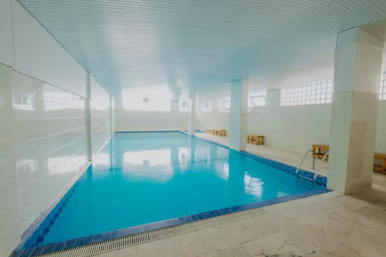 Swimming Pool in Sapanca Aqua Wellness SPA Hotel & Aqua Park