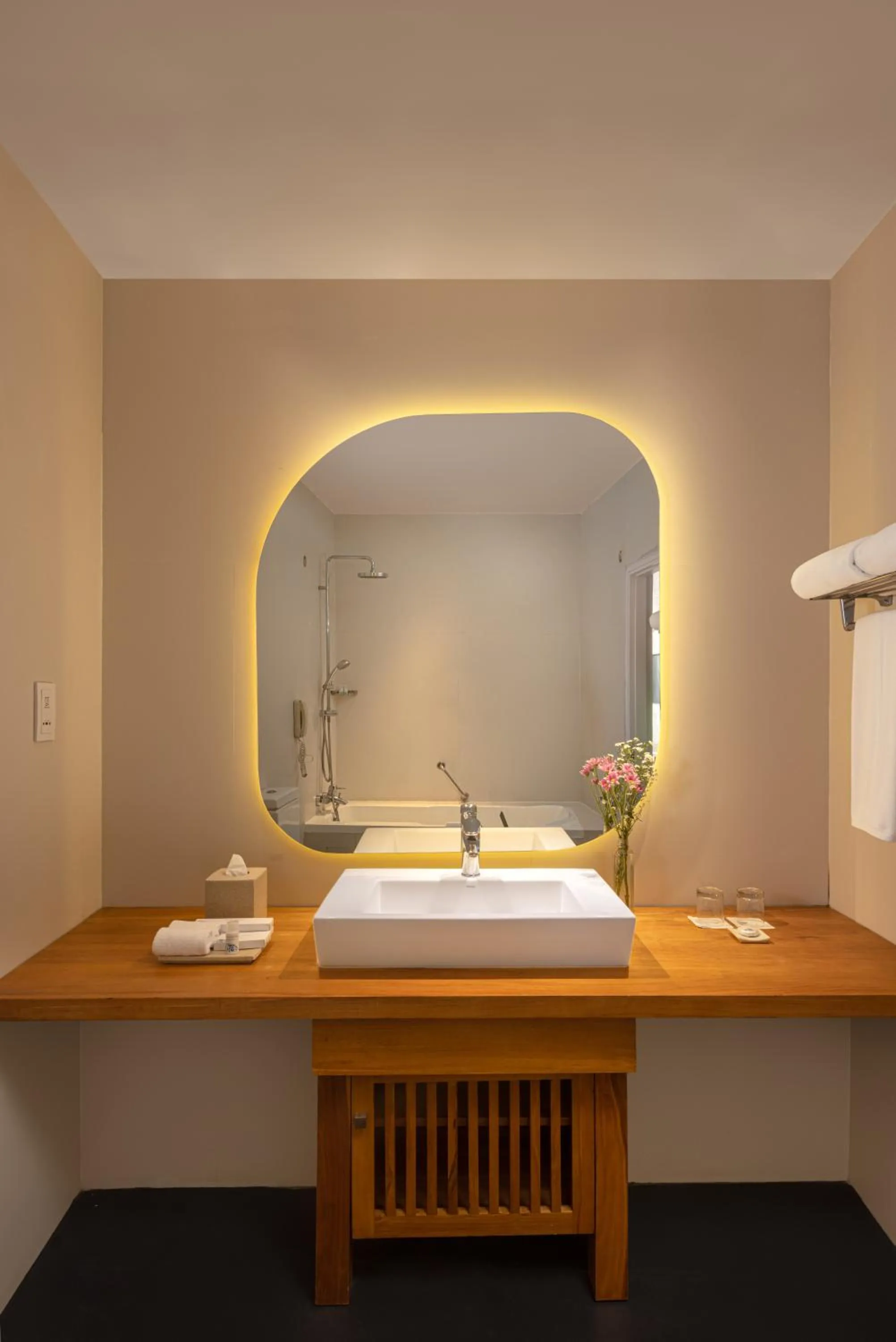 Bathroom in Occidental Eden Beruwala