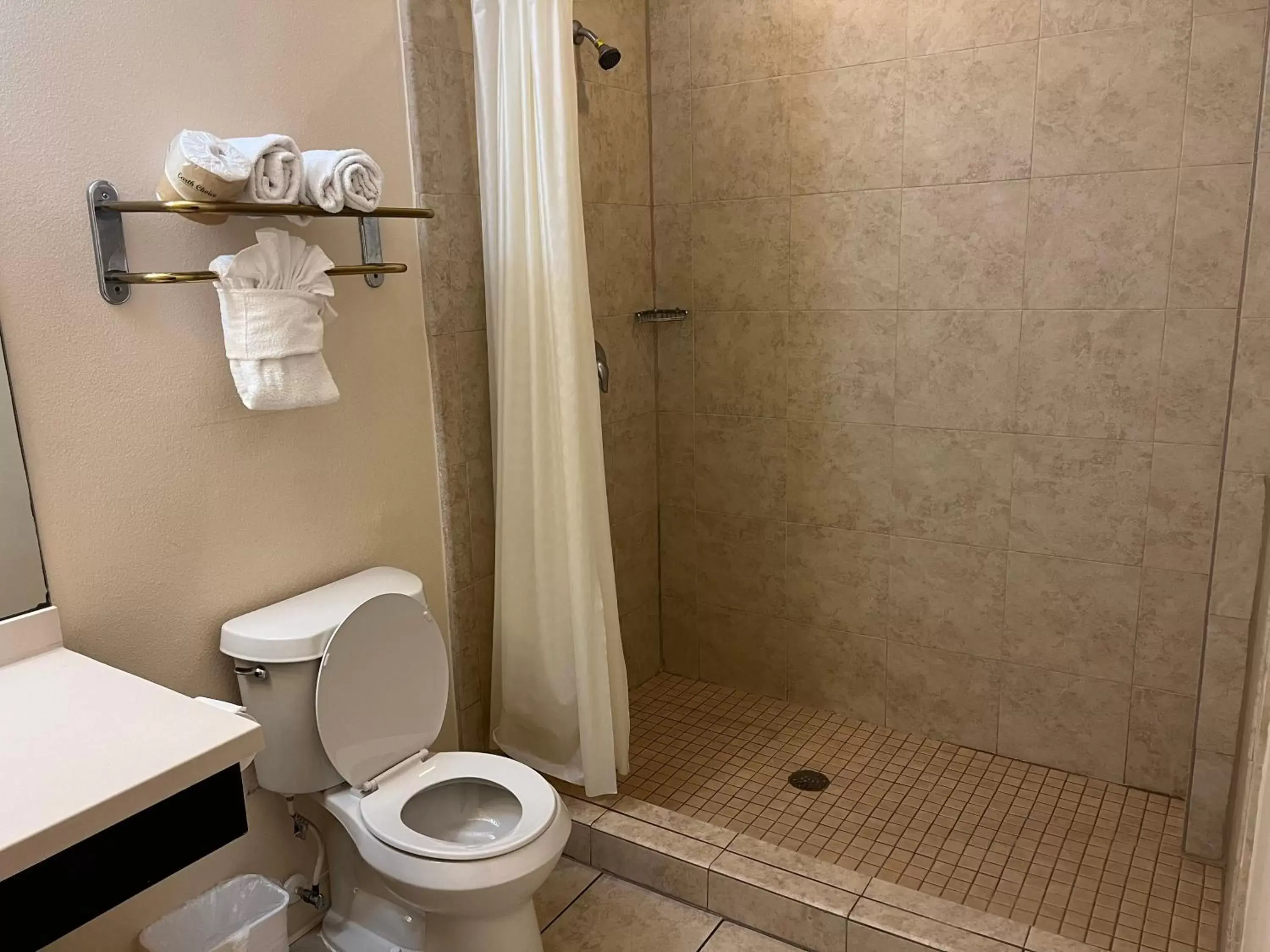 Bathroom in Sunchase Inn & Suites