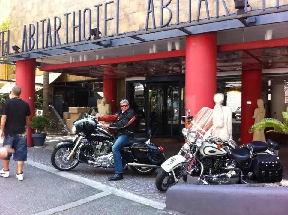 Facade/entrance in Hotel Abitart