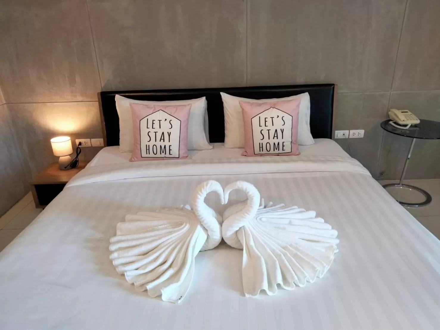 Bed in We Grand Ever 9