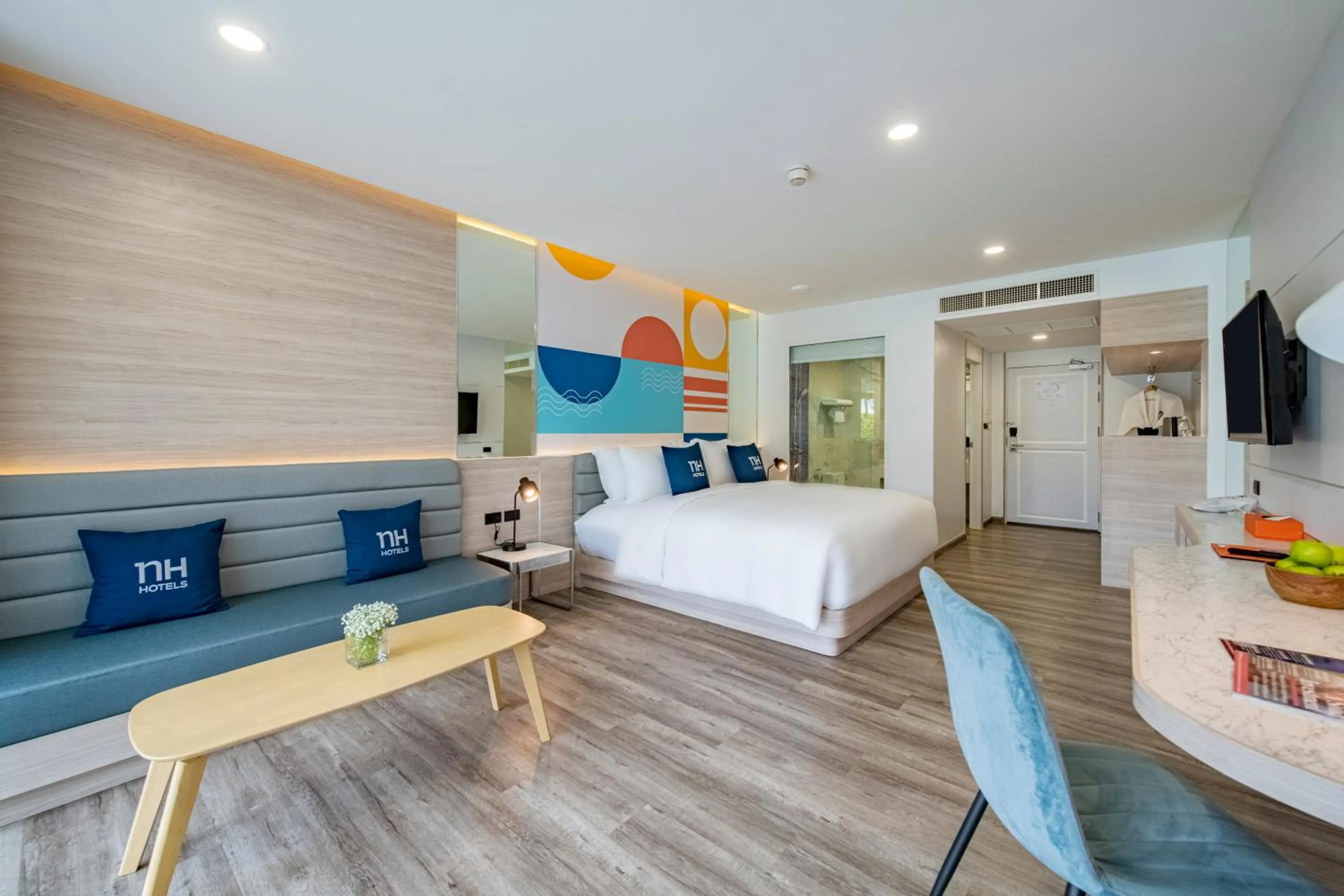 Bed in NH Boat Lagoon Phuket Resort