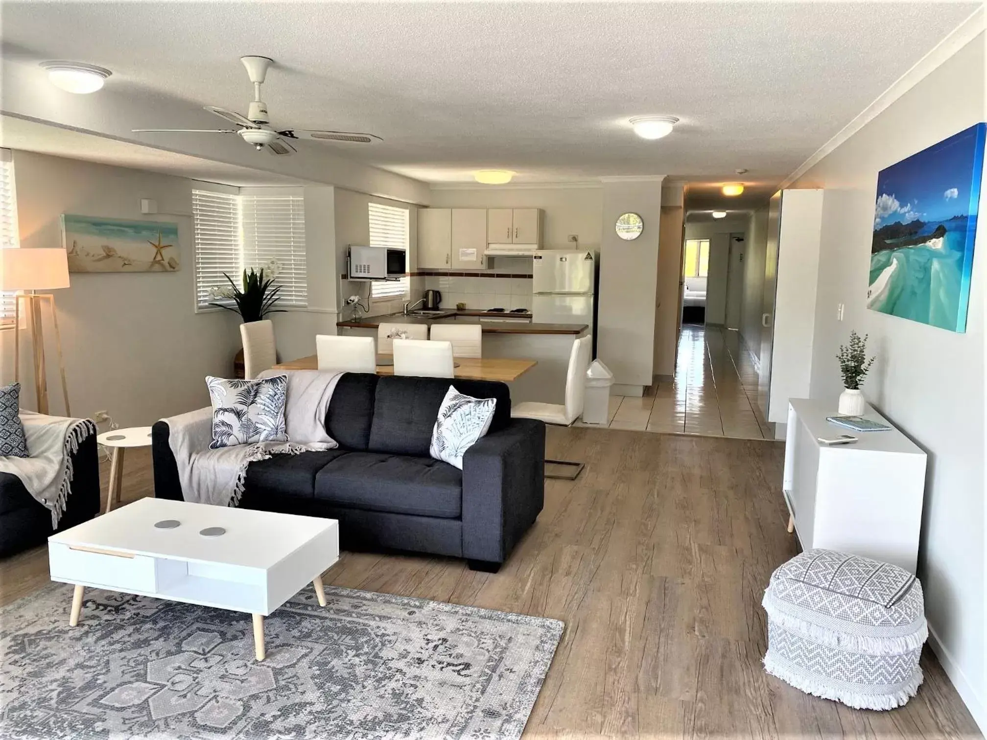 Living room, Seating Area in Riviera Resort
