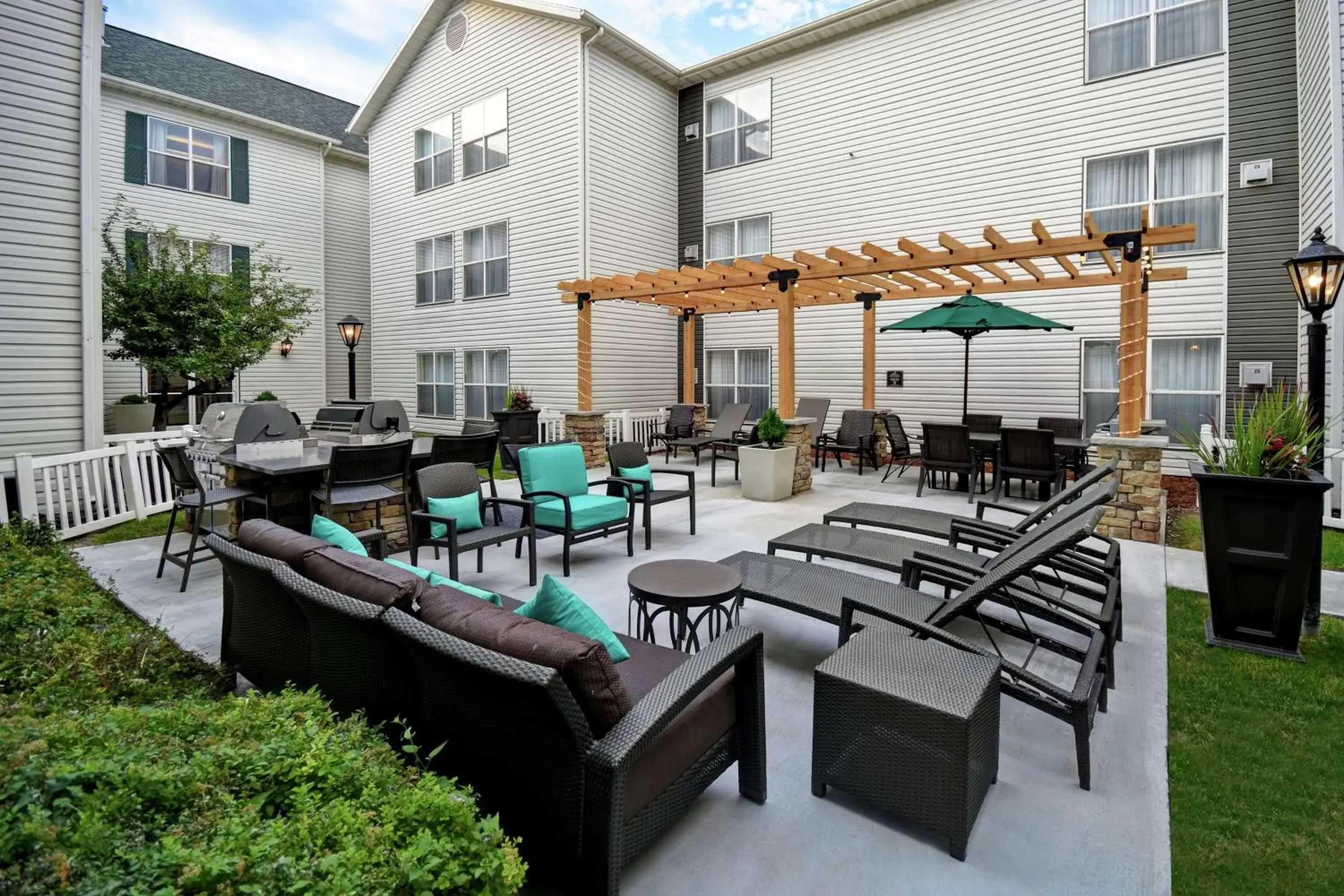 Patio in Homewood Suites by Hilton Salt Lake City - Midvale/Sandy