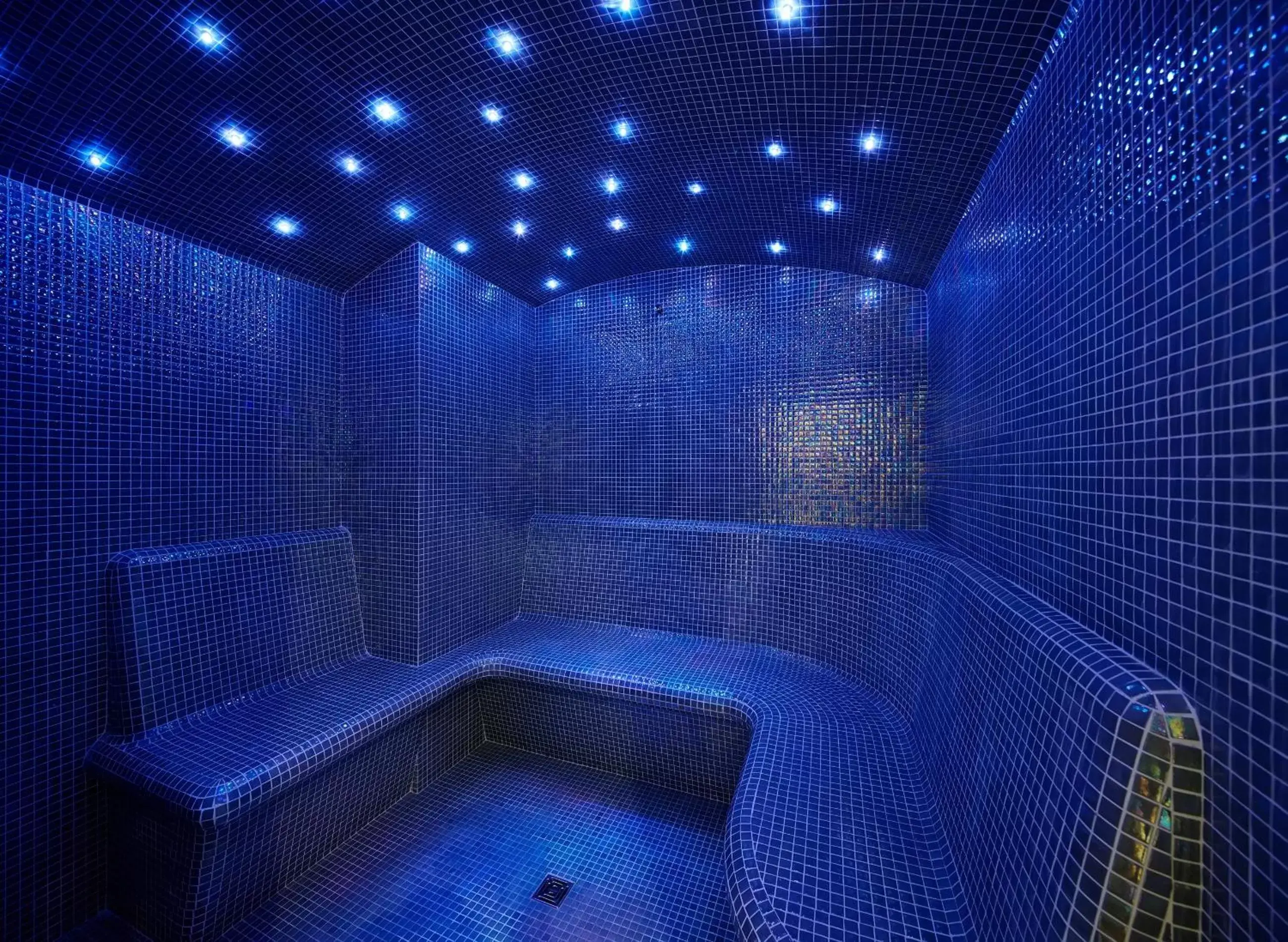 Steam room, Spa/Wellness in Hotel Faro & Beach Club