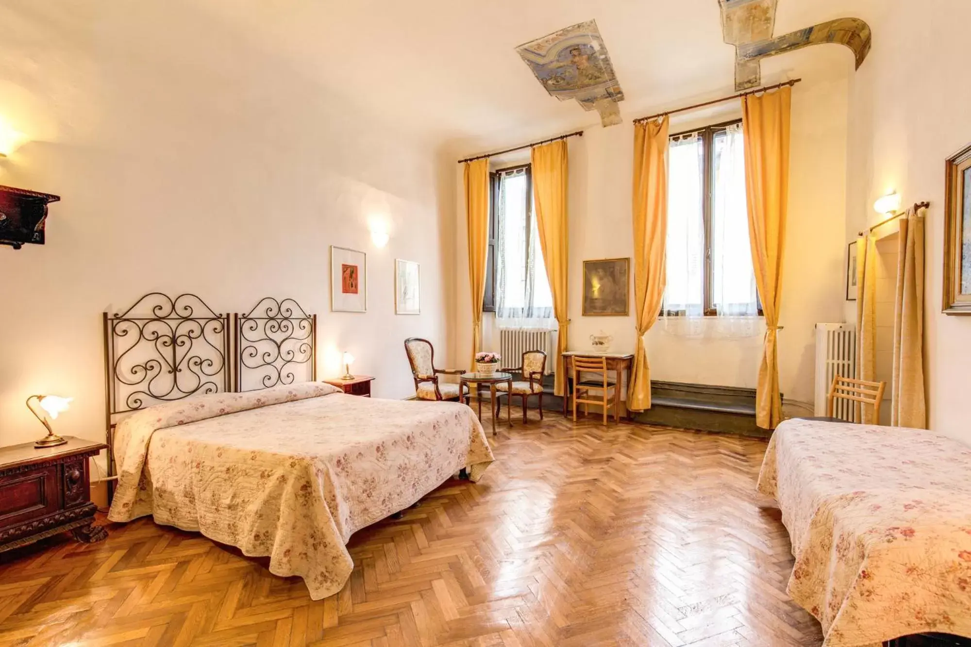 Photo of the whole room in Albergo San Giovanni