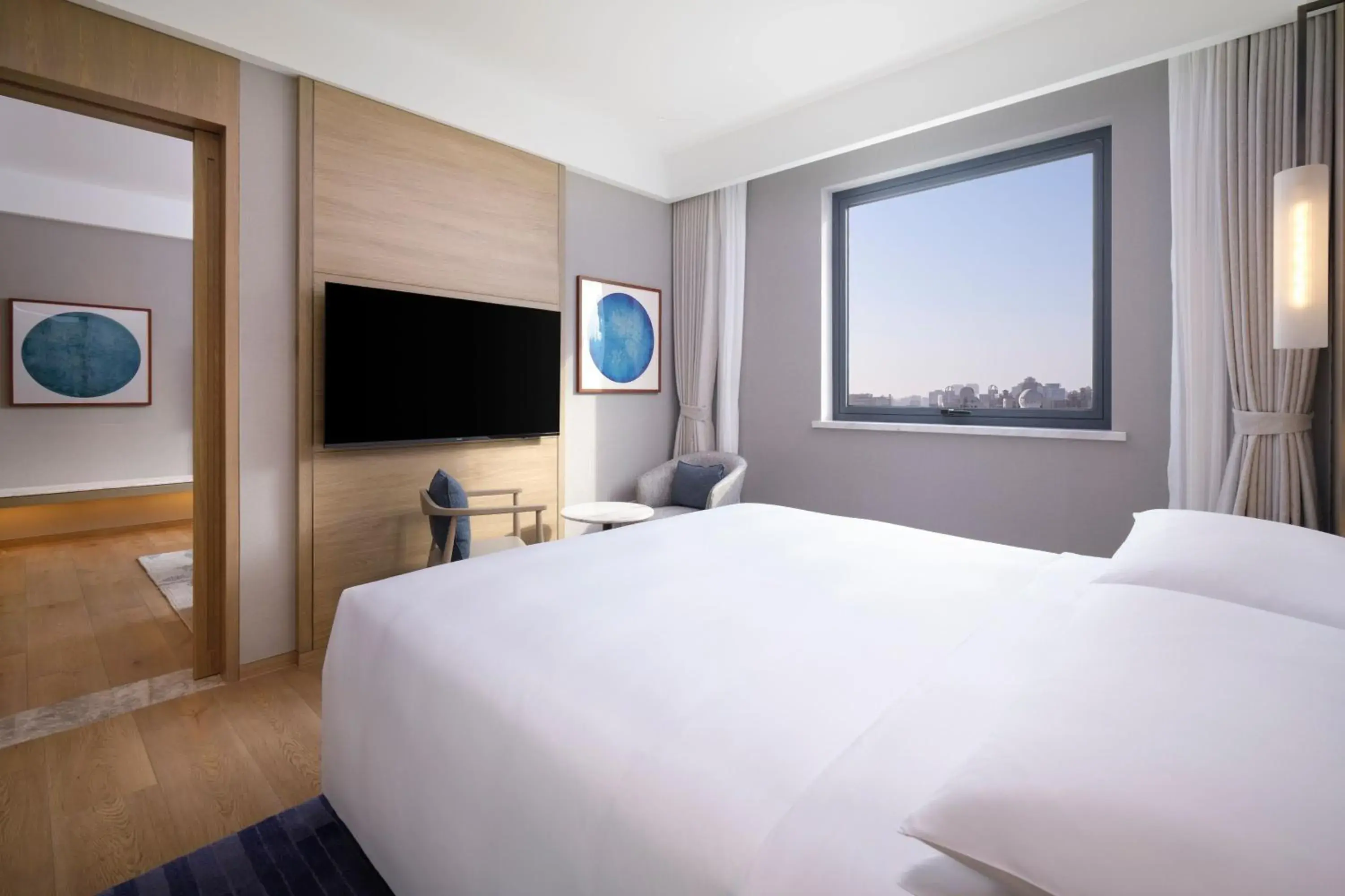 Bedroom, Bed in Courtyard By Marriott Shanghai Xujiahui