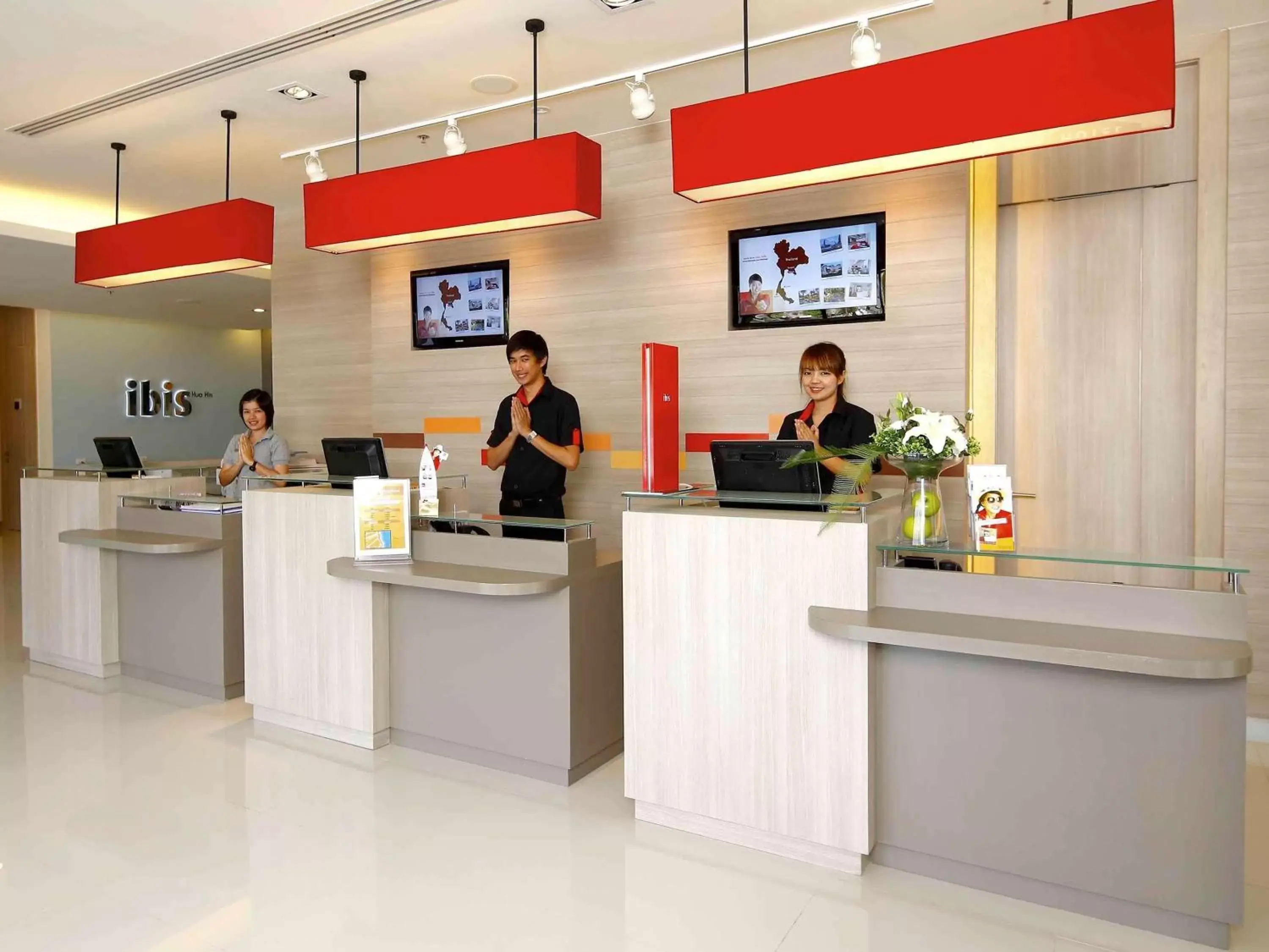 Property building, Lobby/Reception in Ibis Hua Hin