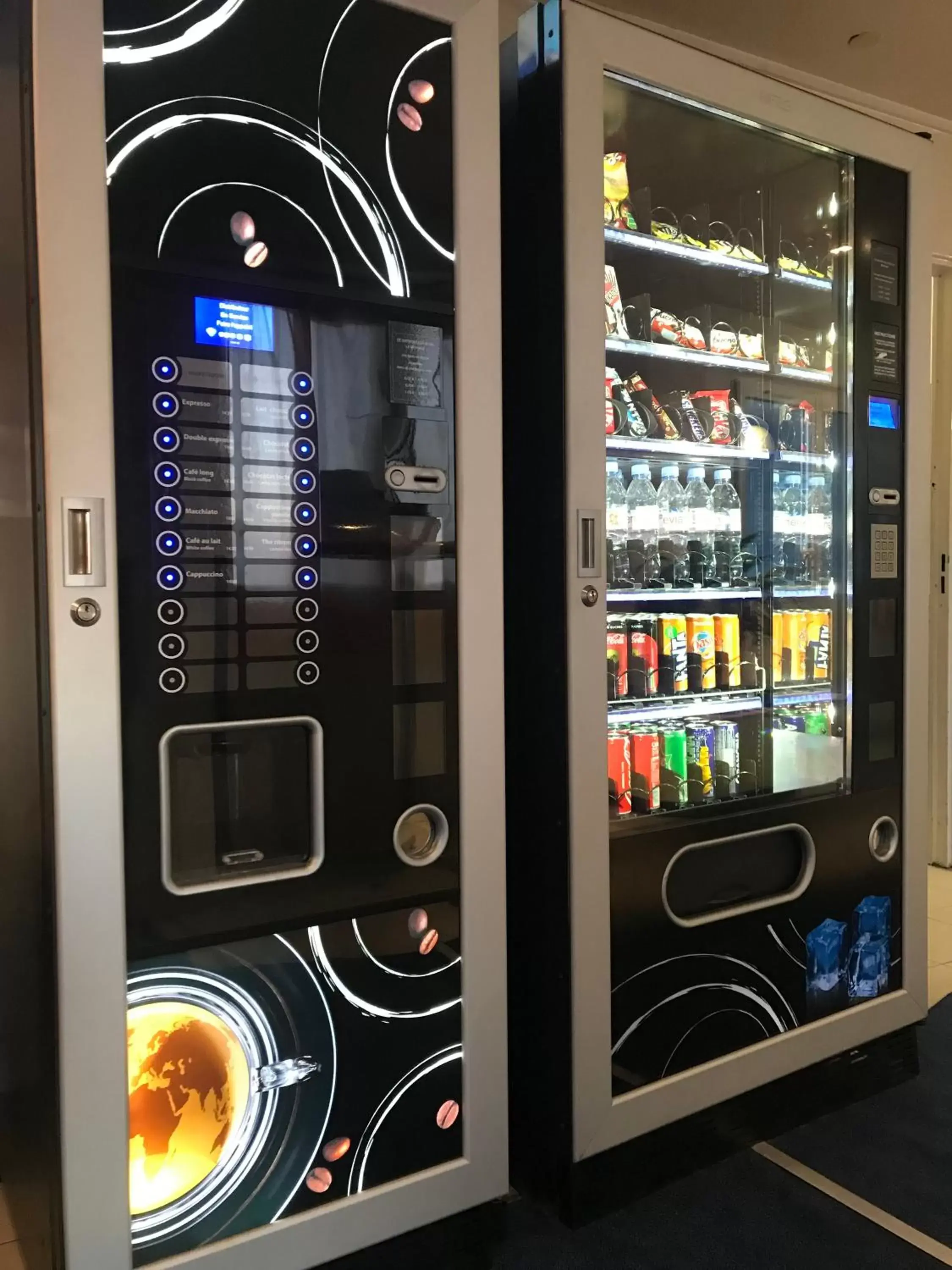 vending machine in ibis budget Arles Sud Fourchon