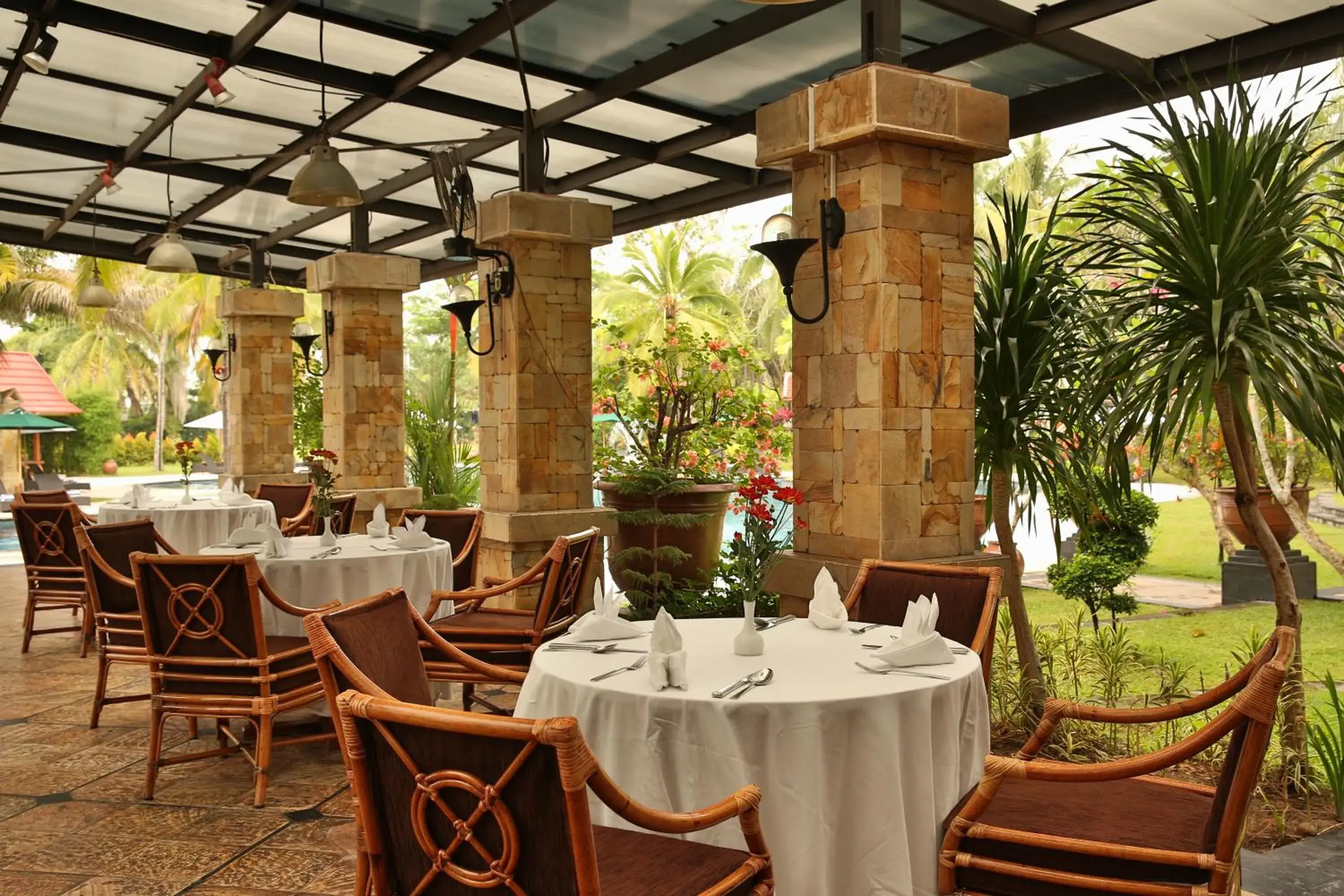 Restaurant/places to eat in Aryaduta Pekanbaru Restaurant/places to eat in Aryaduta Pekanbaru