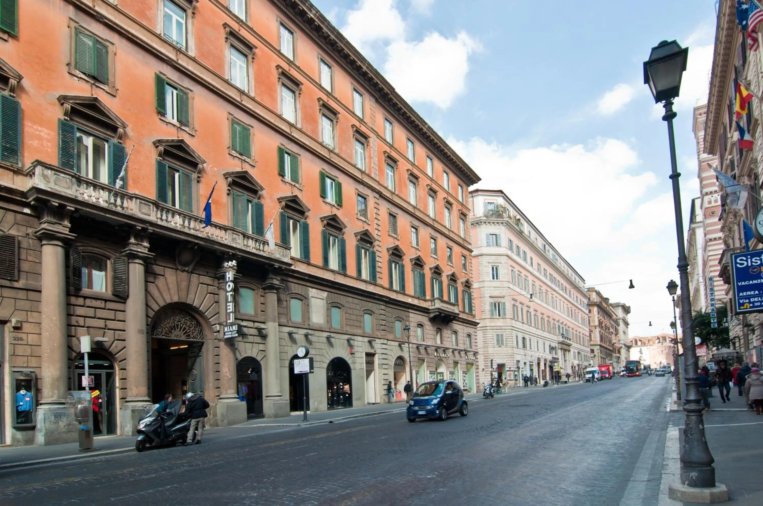 Property building in Hotel Regina Giovanna