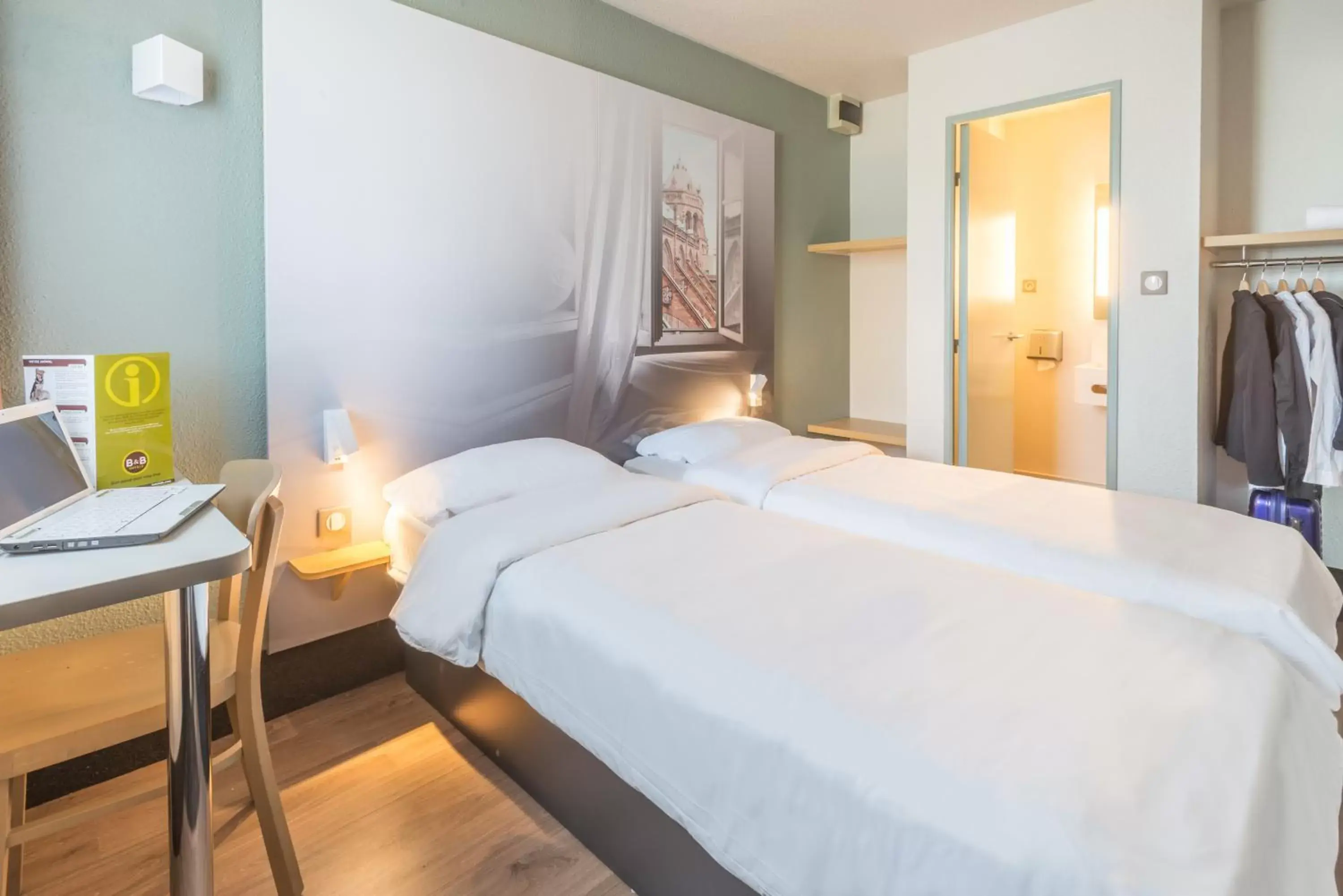 Twin Room in B&B HOTEL Boulogne Sur Mer