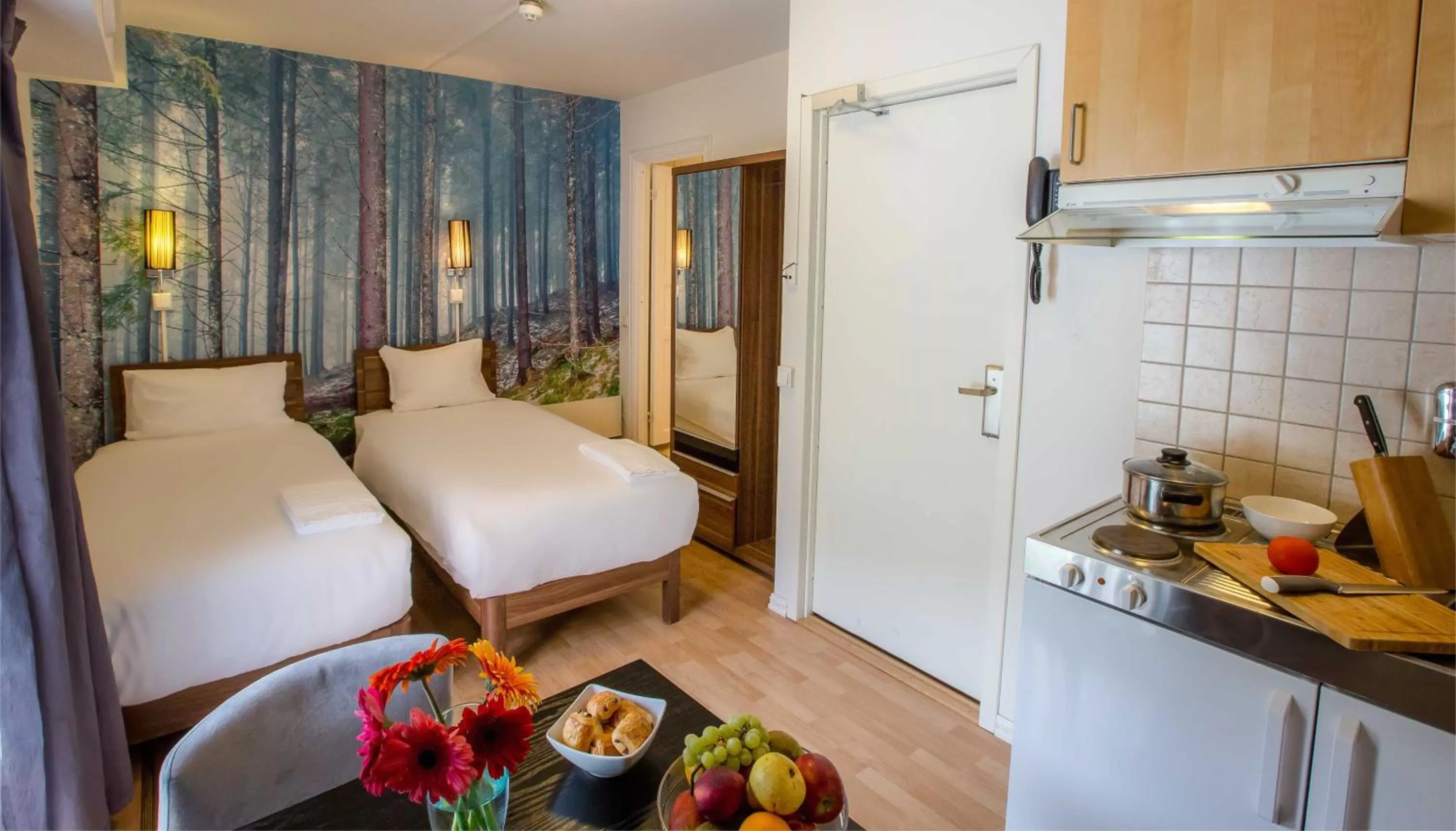 Photo of the whole room, Bed in Central City Apartments