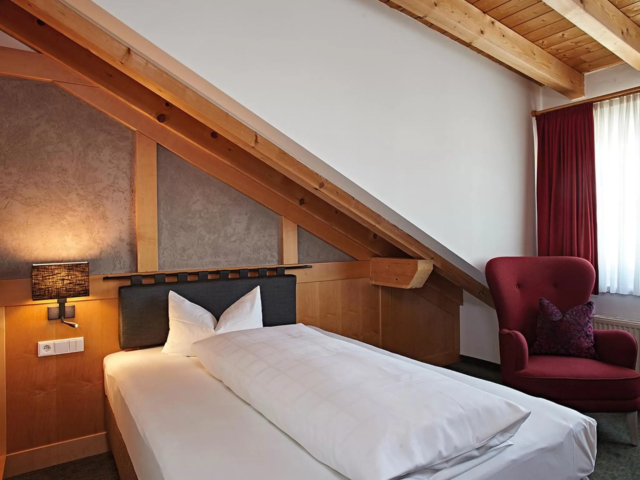 Photo of the whole room, Bed in Hotel Die Krone - Immenstadt-Stein