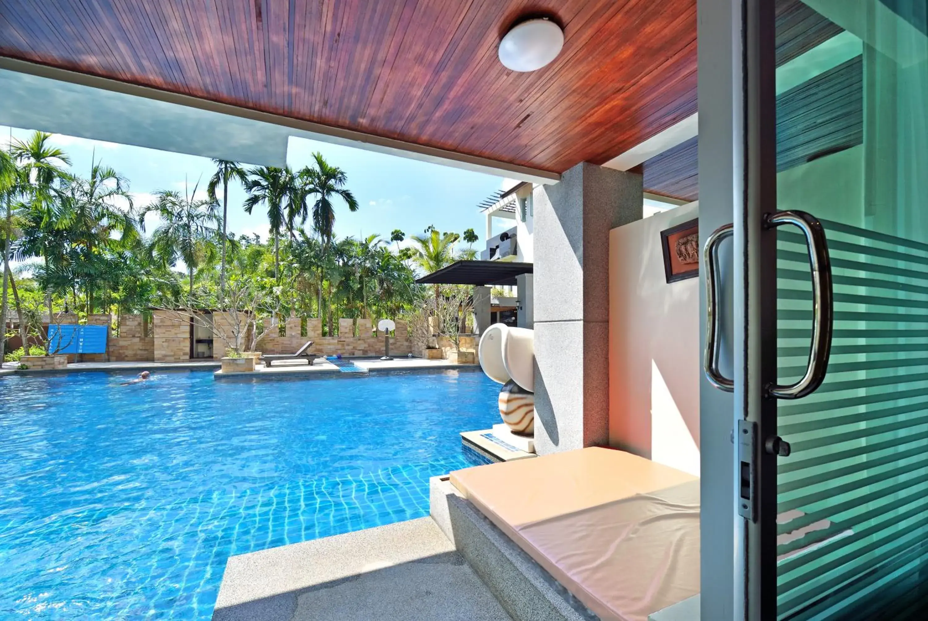 Balcony/Terrace, Swimming Pool in Lanta Sand Resort & Spa