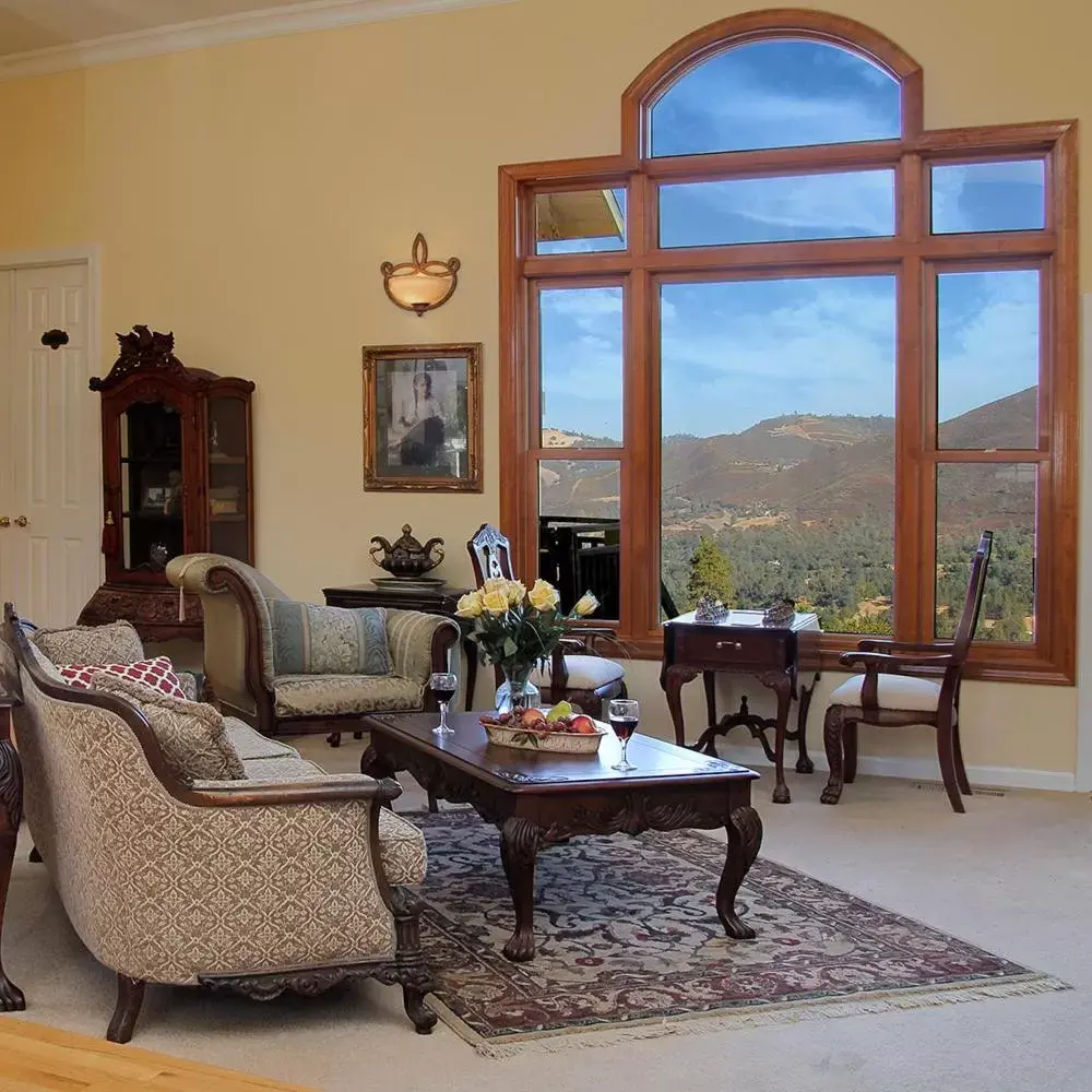 Living room in Bella Vista Bed and Breakfast