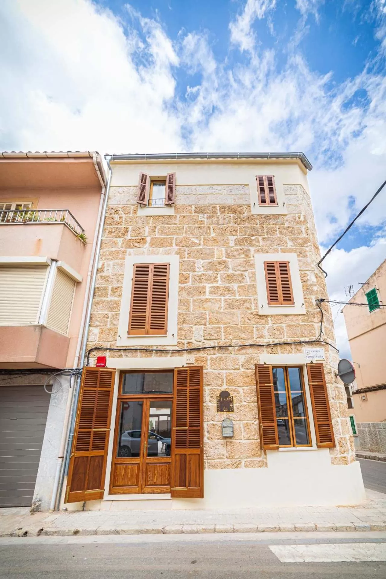 Facade/entrance, Property Building in Flor de Mandarina