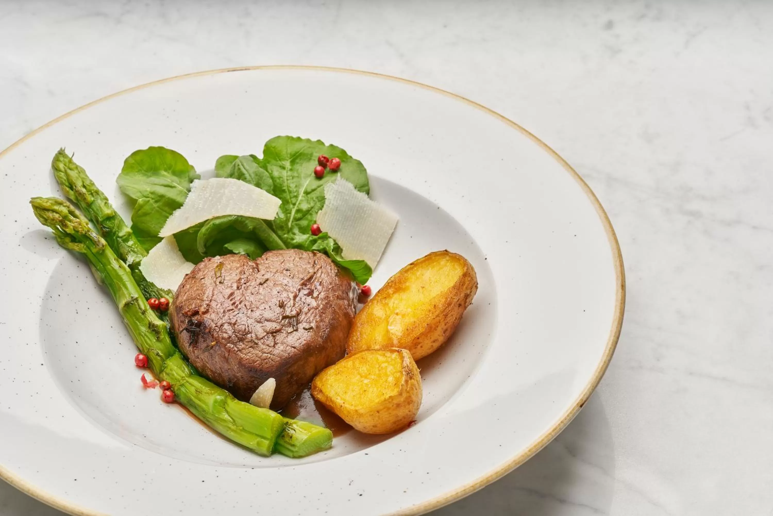 Food and drinks in YOTEL Istanbul Airport, City Entrance