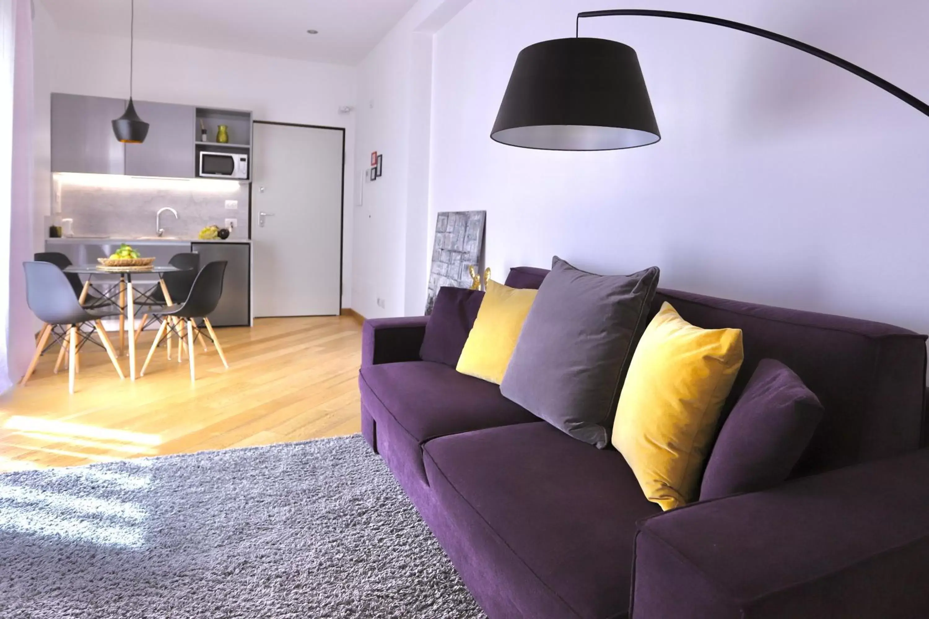 Living room, Seating Area in Palazzina B - Contemporary Studio