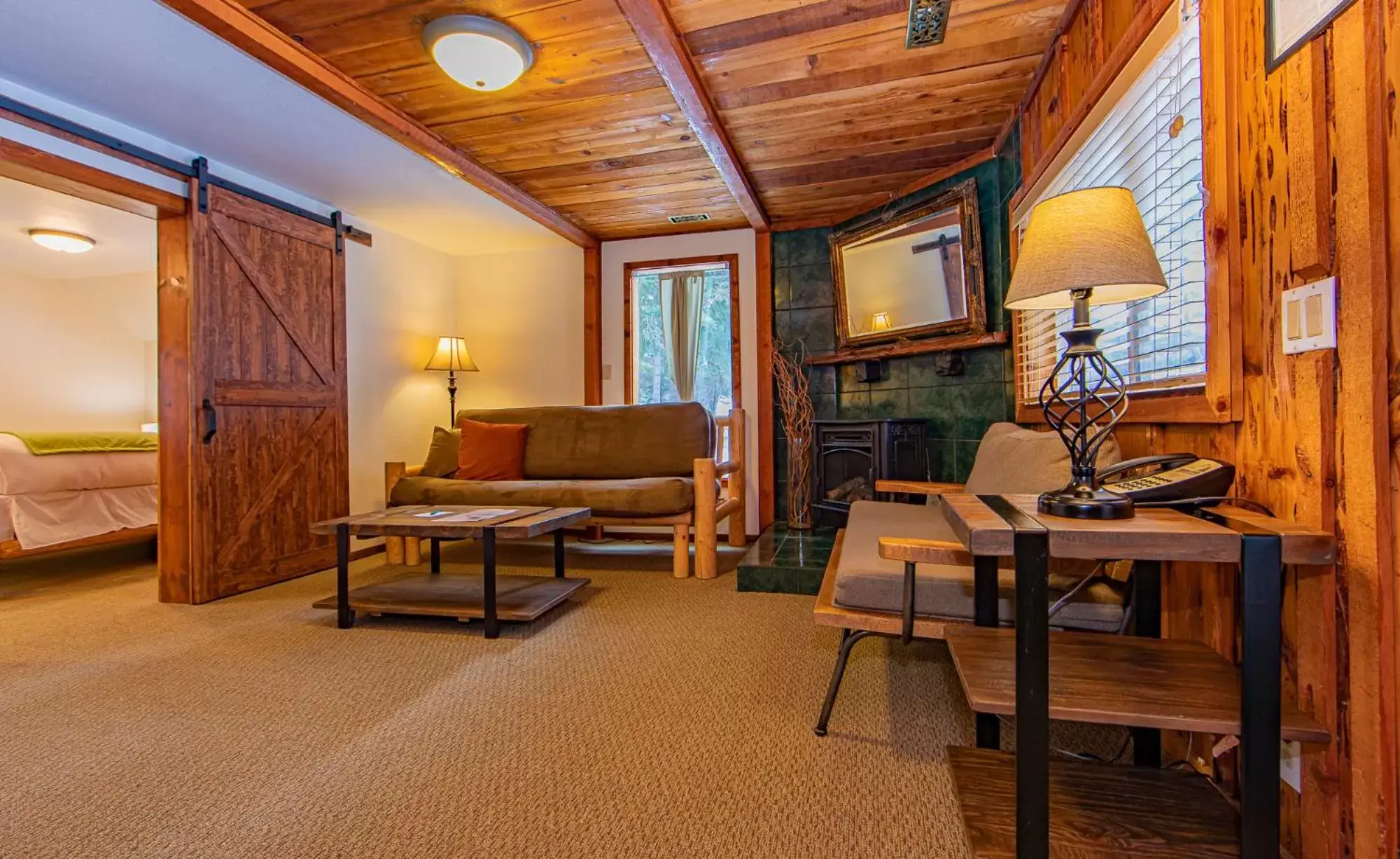 Living room, Seating Area in Cooper Spur Mountain Resort