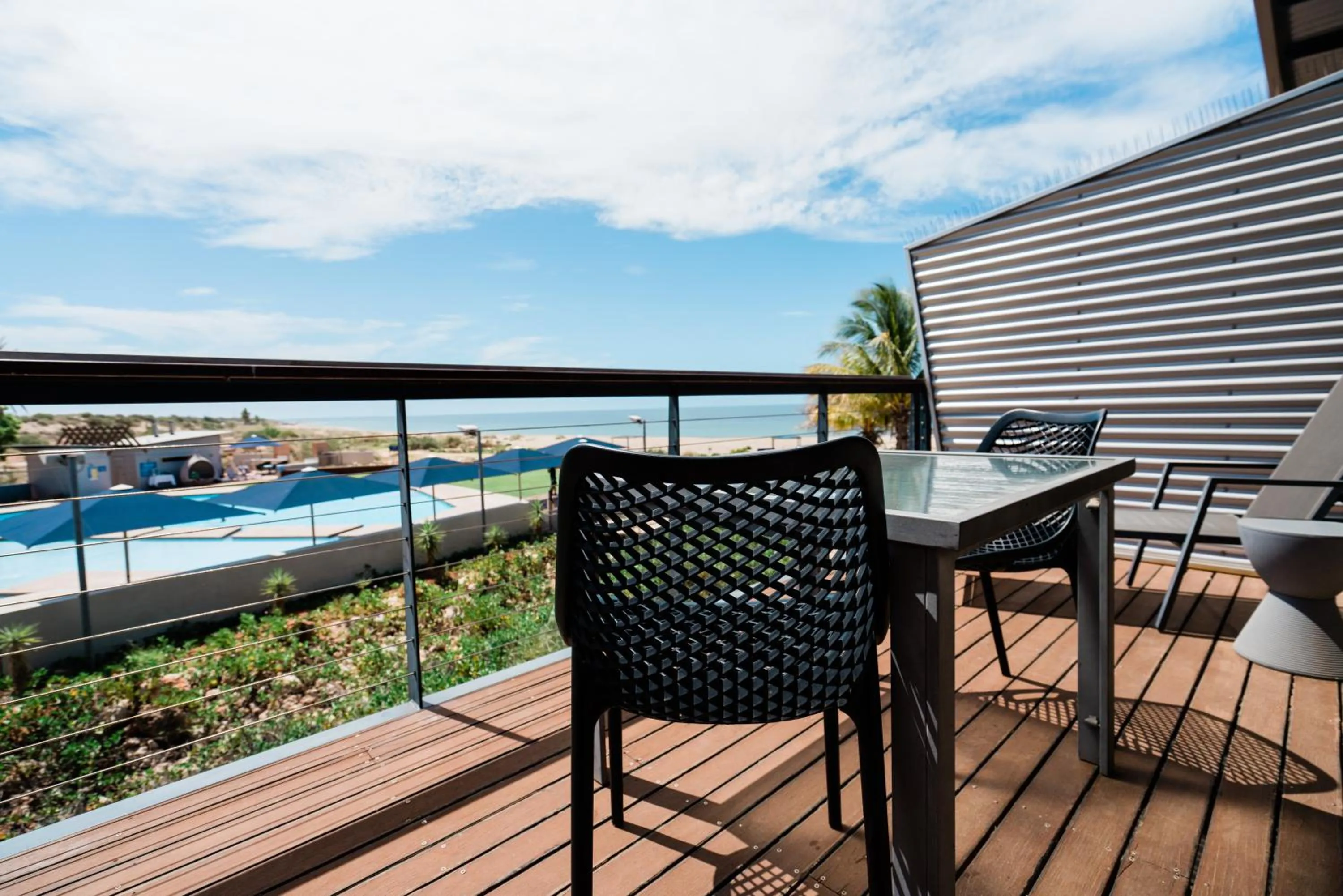 Superior Room with 1 King Bed and Ocean View in Mantarays Ningaloo Beach Resort